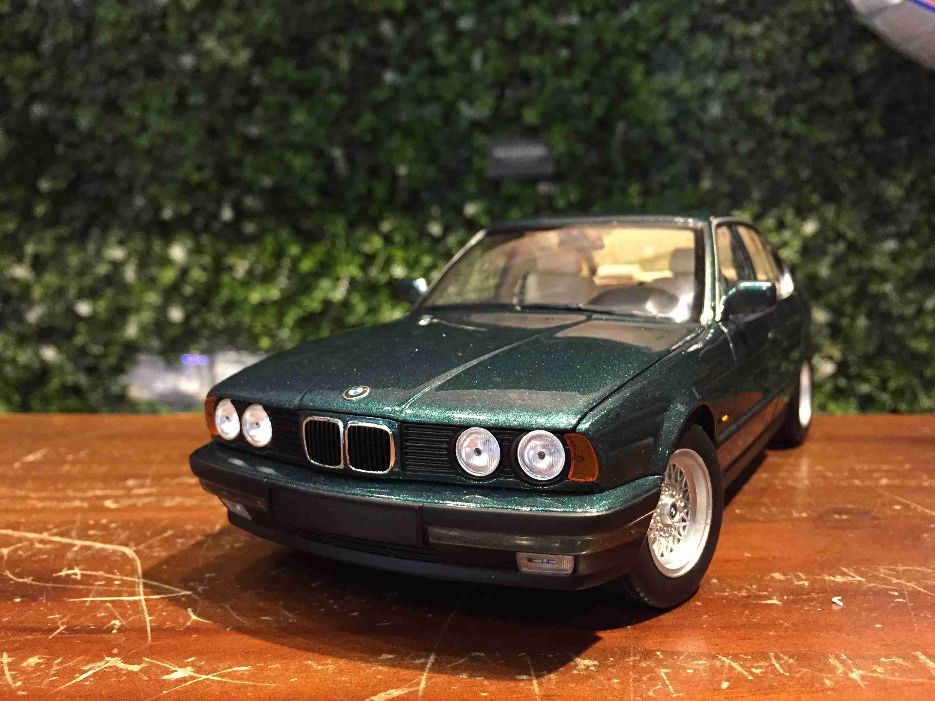 1/18 Minichamps BMW 535i (E34) 1988 Green 113024003【MGM】