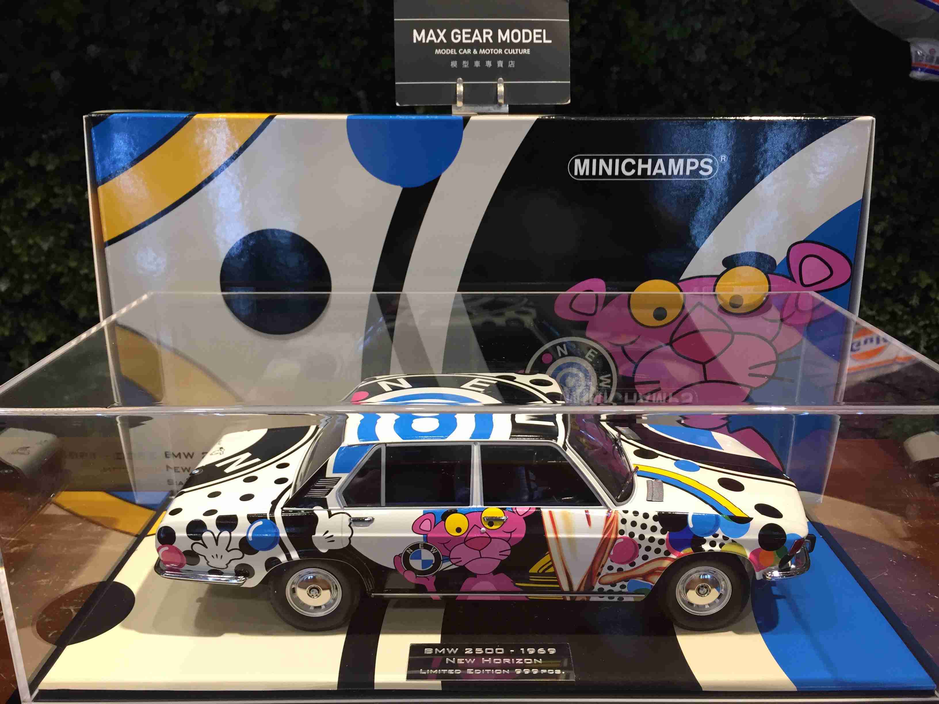 1/18 Minichamps BMW 2500 (E3) Art Car Horizon 155029204【MGM】