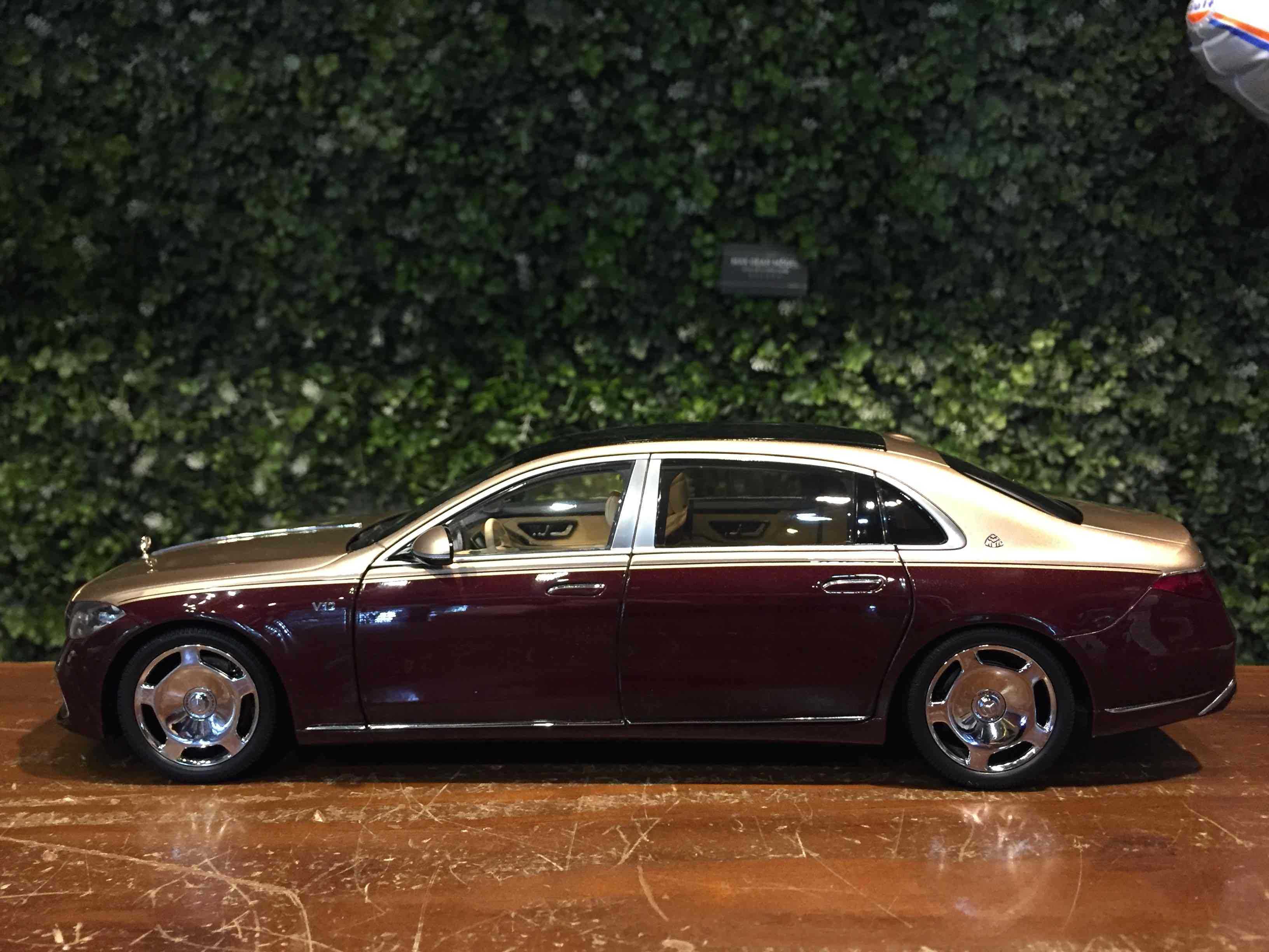 1/18 Almost Real Mercedes-Maybach S-Class 2021 820122【MGM】