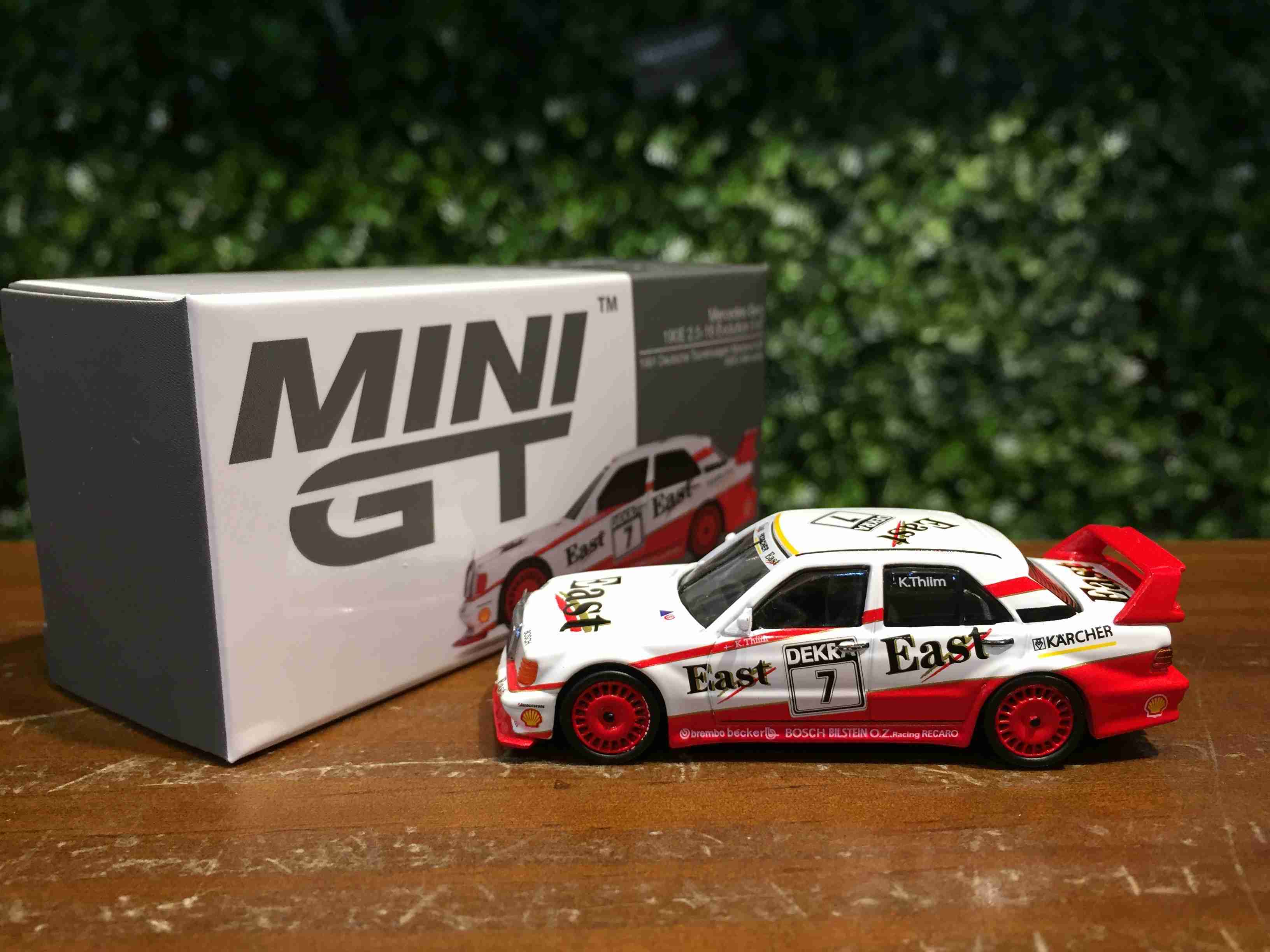 1/64 MiniGT Mercedes-Benz 190E 2.5-16 EVO ll MGT00239L【MGM】