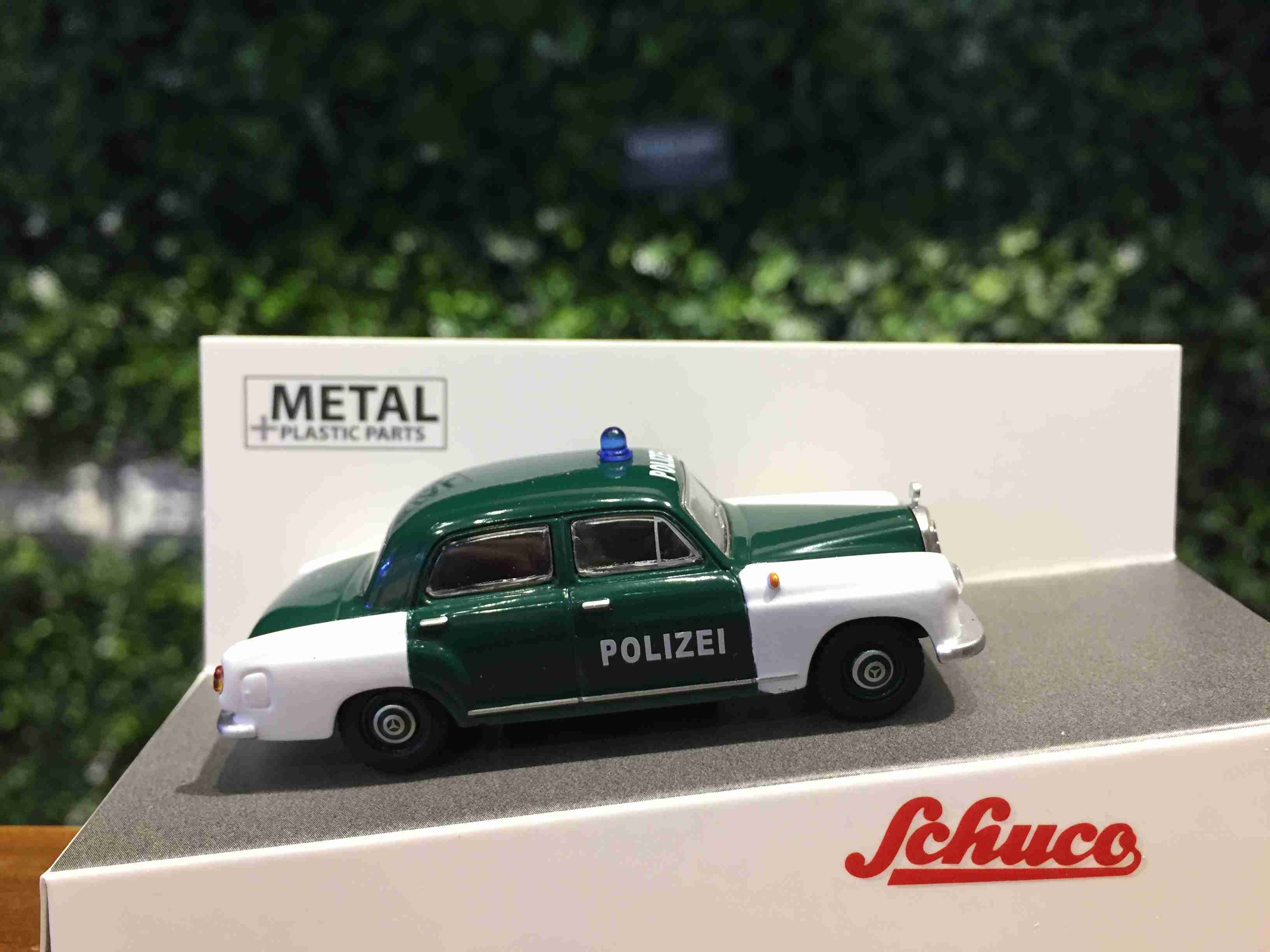 1/64 Schuco Mercedes-Benz 180 Ponton Police 452022300【MGM】