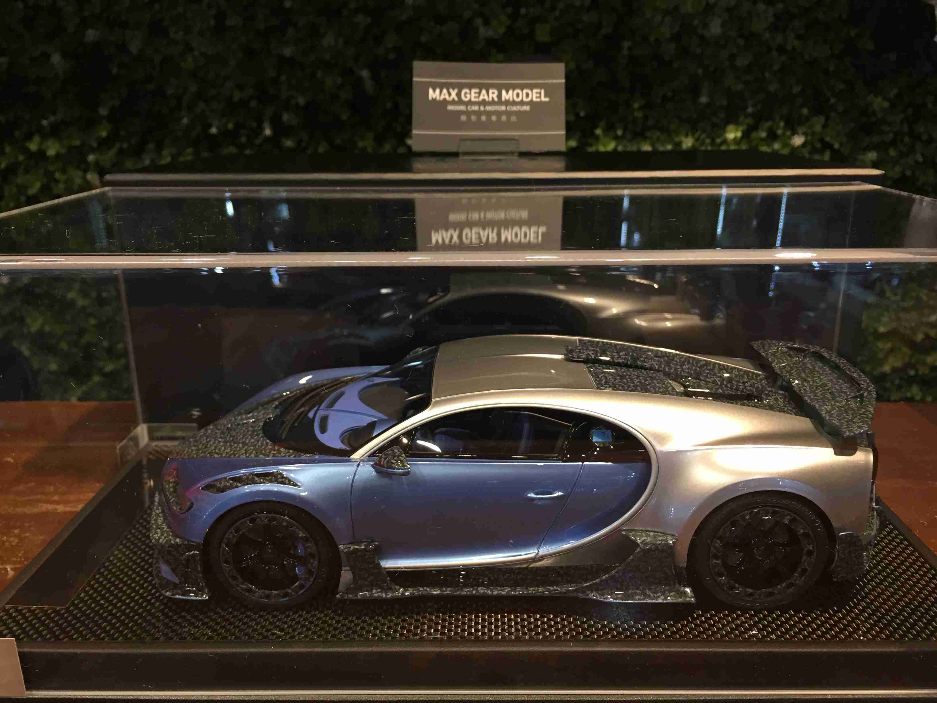 1/18 Mansory Centuria Bugatti Chiron Ice Blue MY18CEGS【MGM】