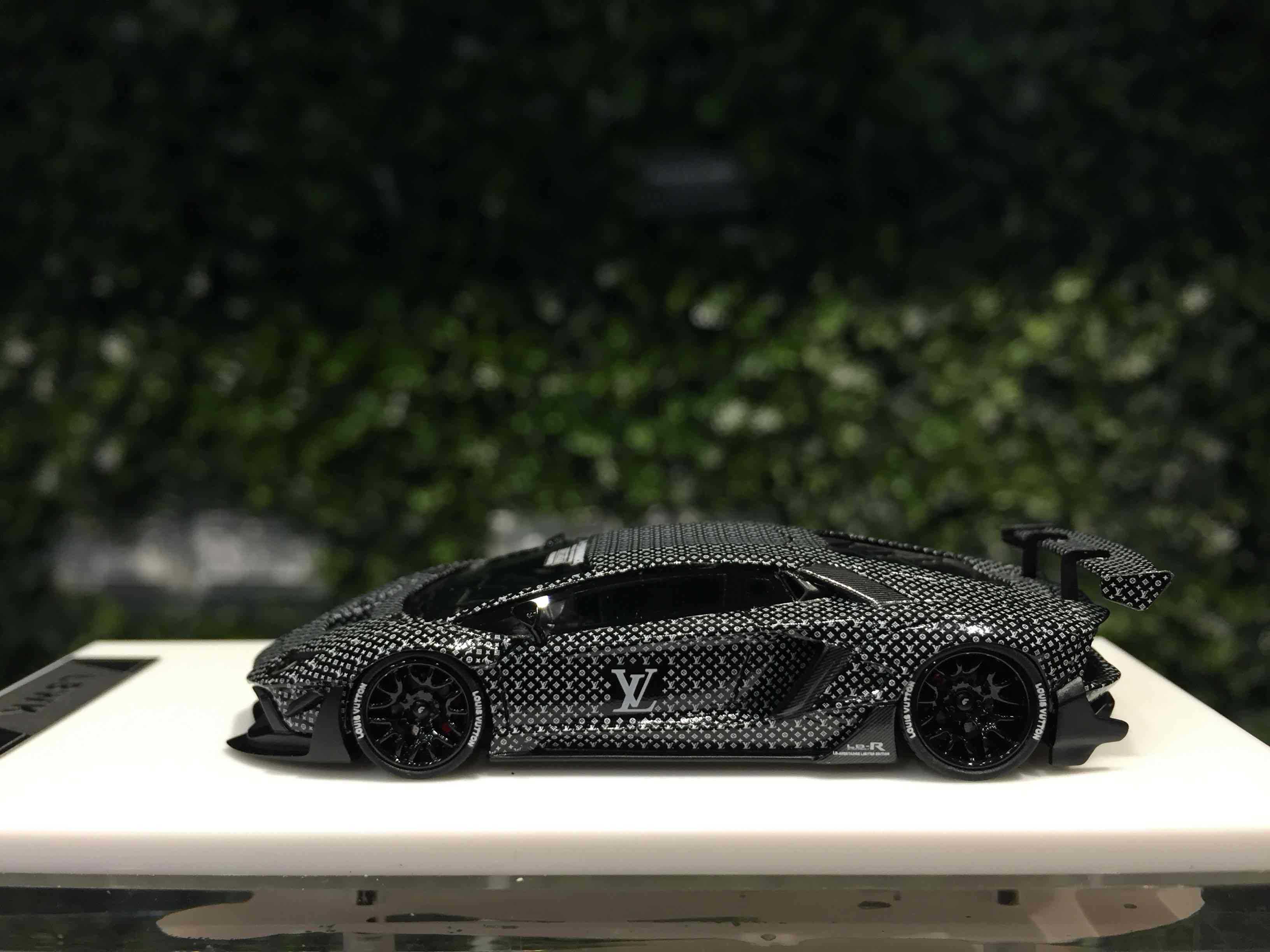 TPC Lamborghini Aventador LBWK Louis Vuitton Black + Figure Brick