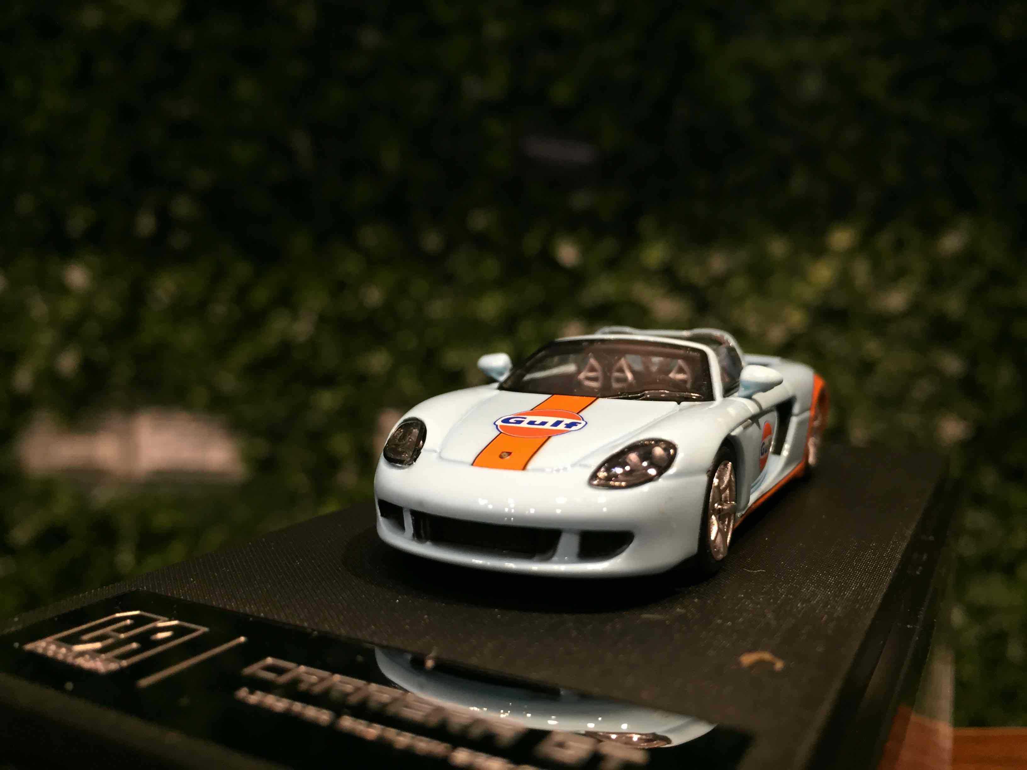 1/64 CoolArt Porsche Carrera GT Gulf CA645904【MGM】