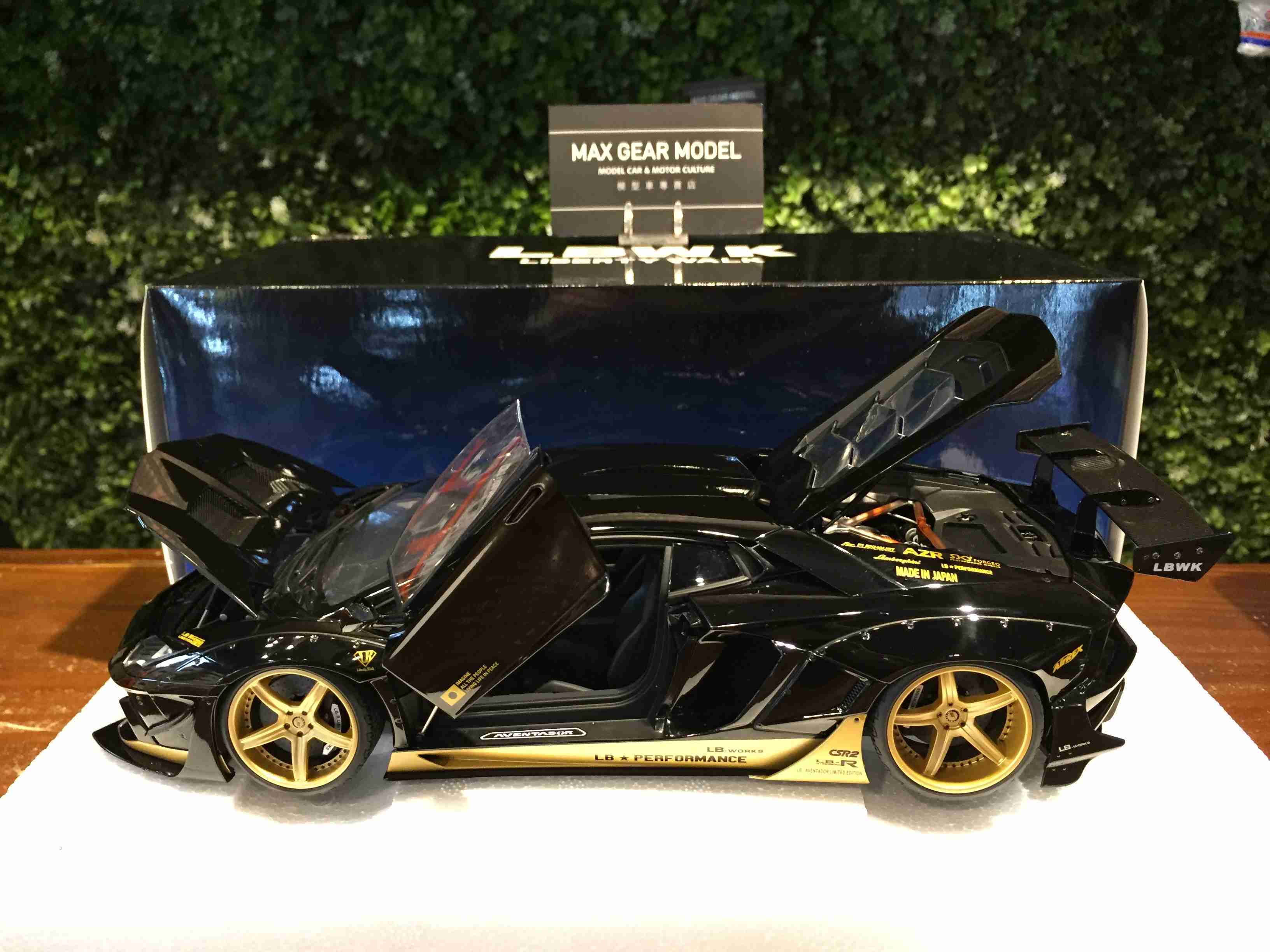 1/18 AUTOart LB-Works Lamborghini Aventador 79184【MGM】