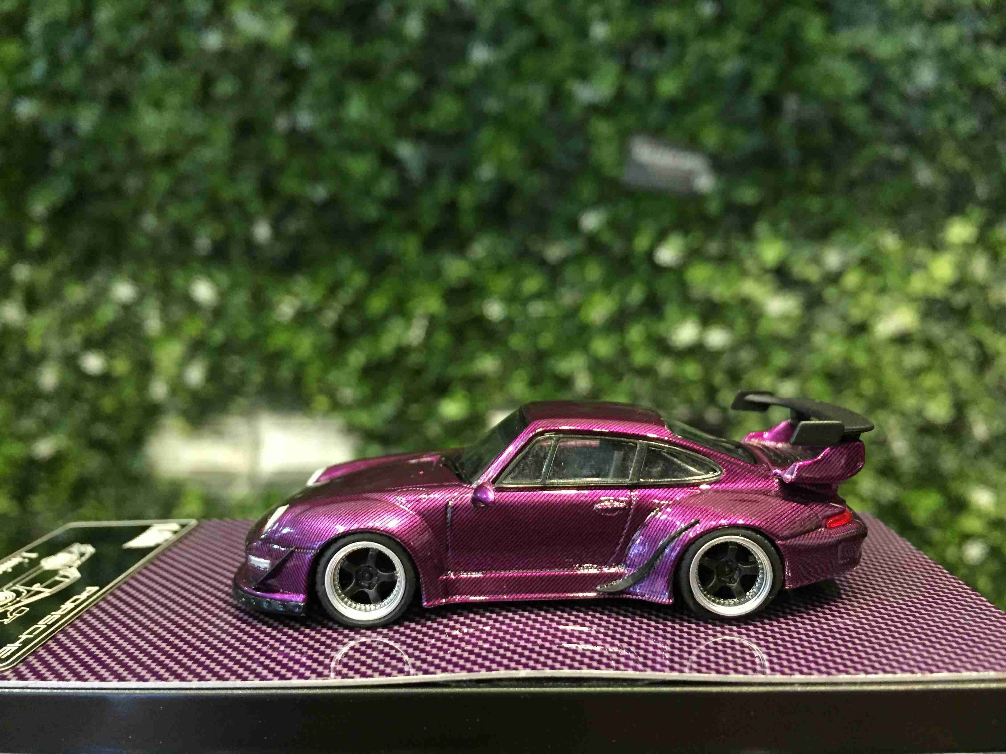 1/64 Flame RWB Porsche 911 (993) Purple Carbon【MGM】