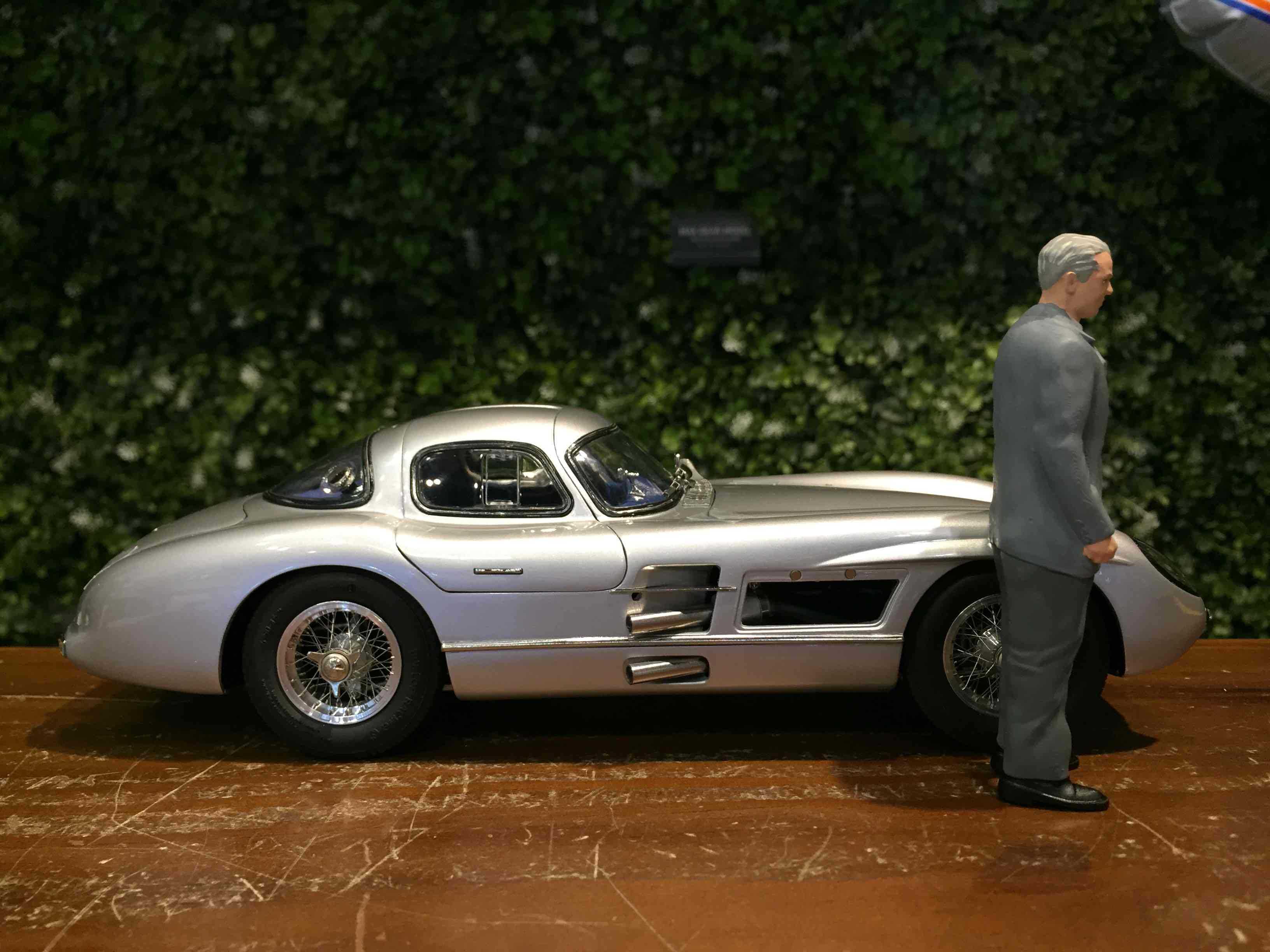 1/18 CMC Mercedes-Benz 300 SLR Coupe 1955 Figure M246【MGM】