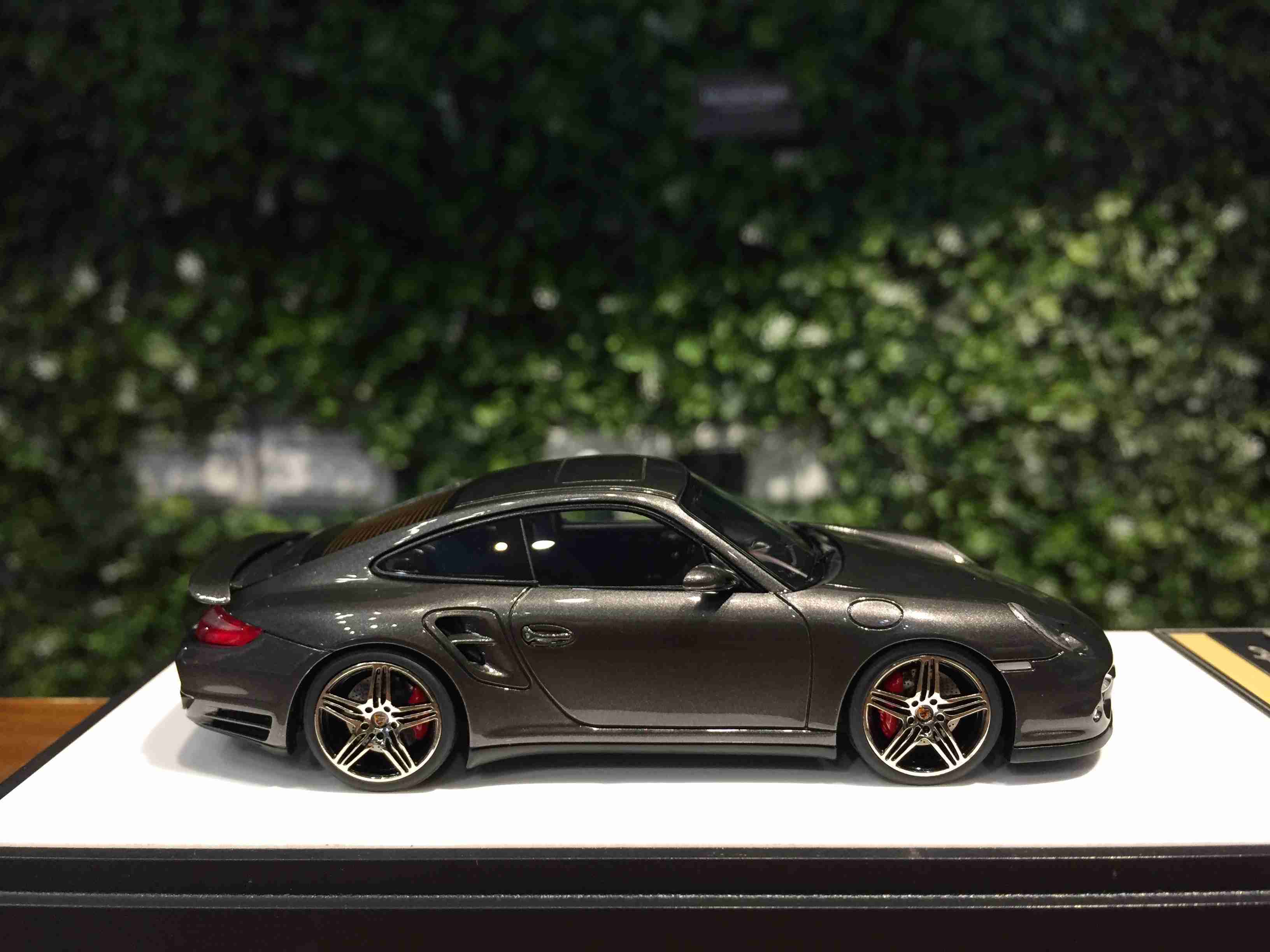 1/43 MakeUp Porsche 911 (997) Turbo 2006 Gray VM190F【MGM】