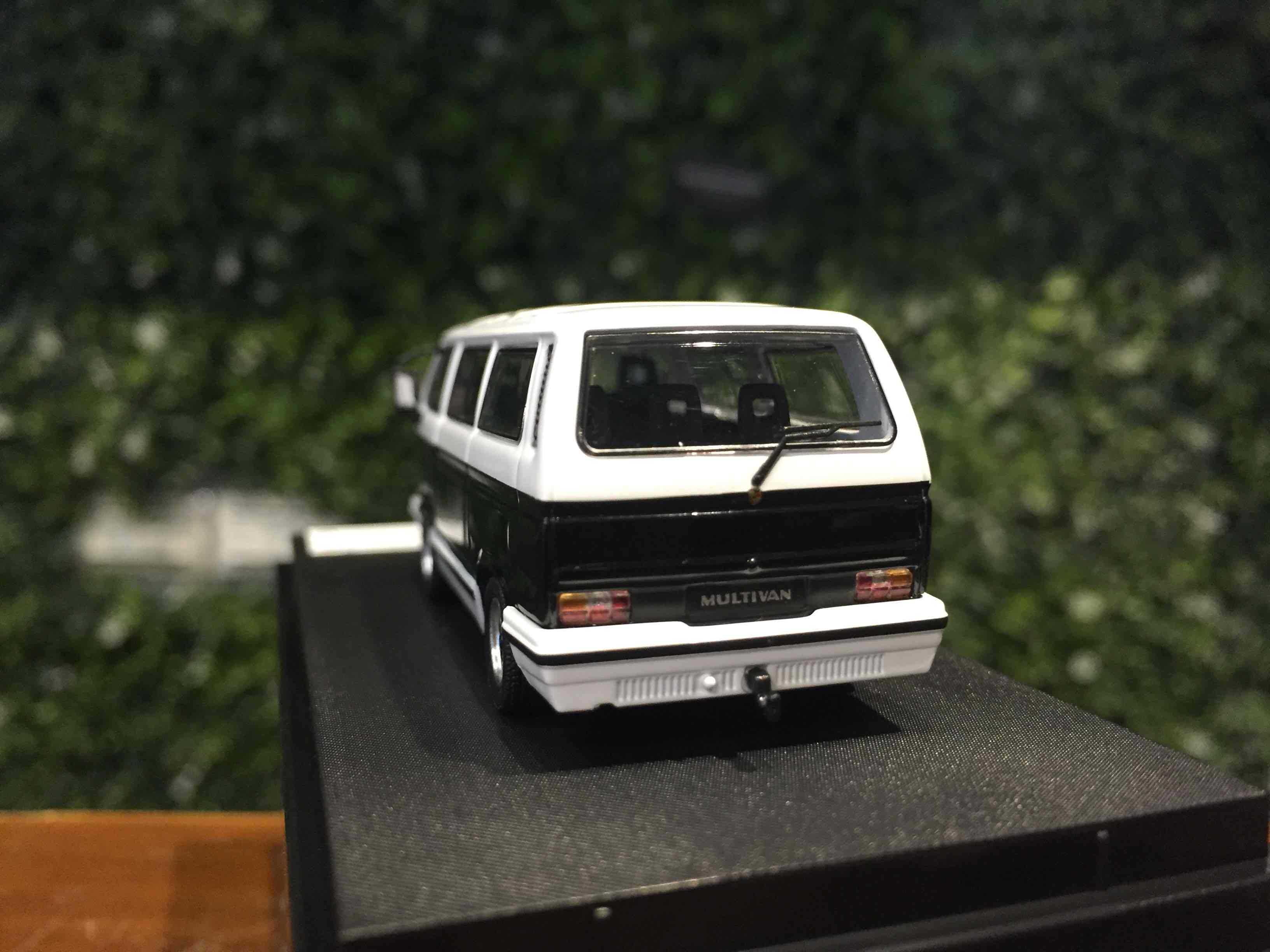 1/64 Master Volkswagen VW T3 Black/White【MGM】