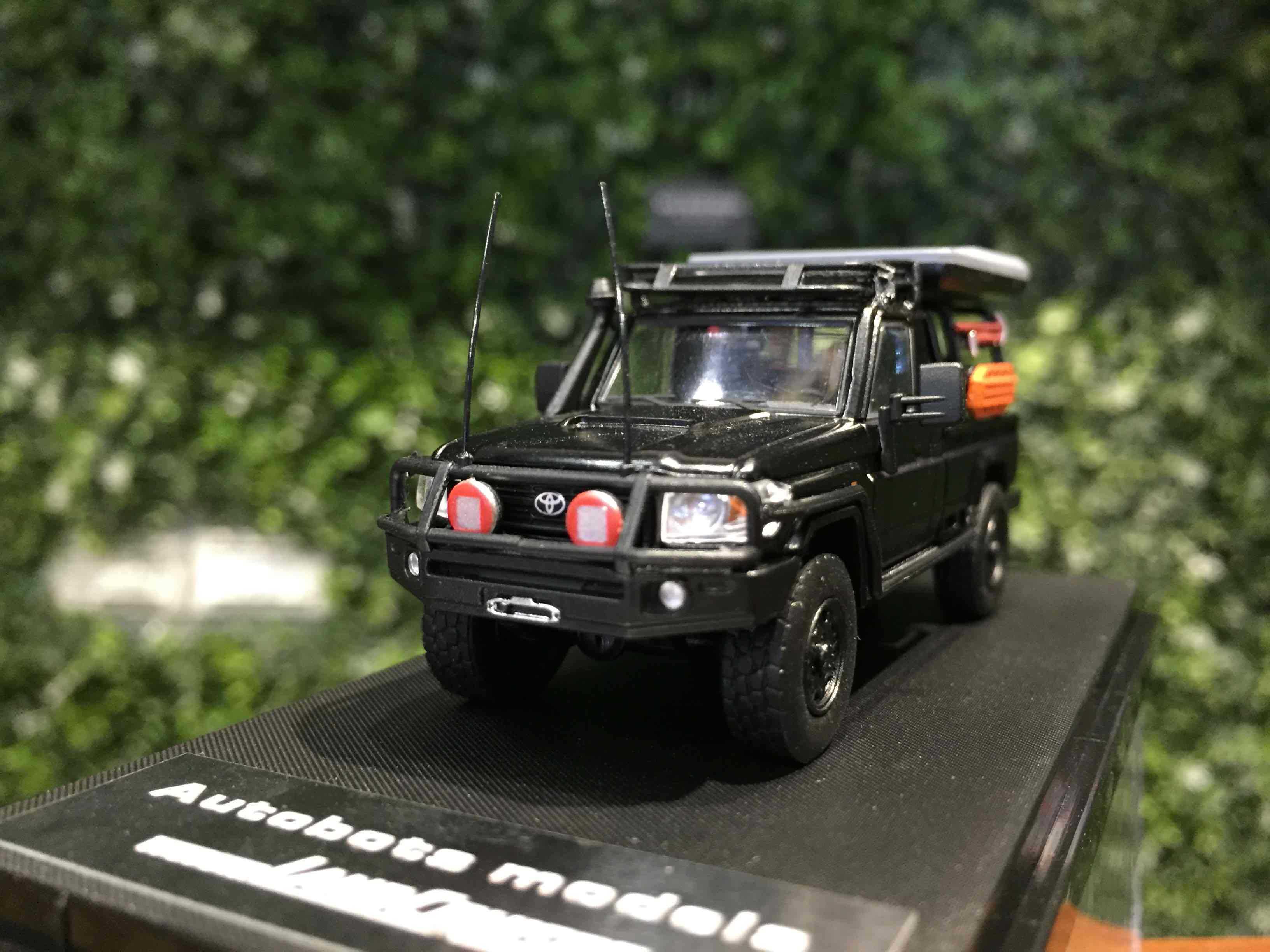 1/64 AutoBots Toyota Land Cruiser LC79 Black【MGM】