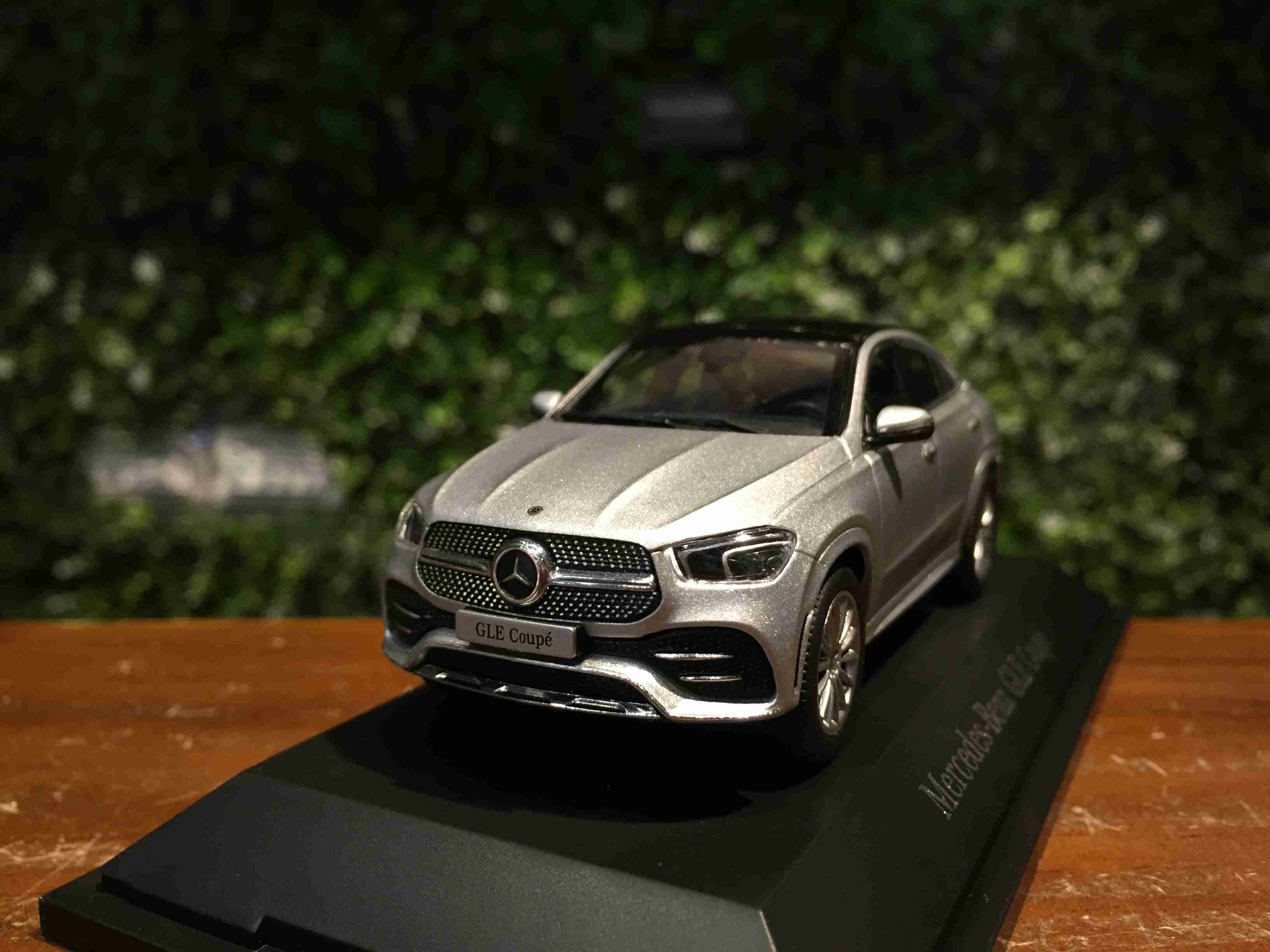 - 2020-1430000000141 C167 I-SCALE 1/43 MERCEDES-BENZ GLE COUPE 