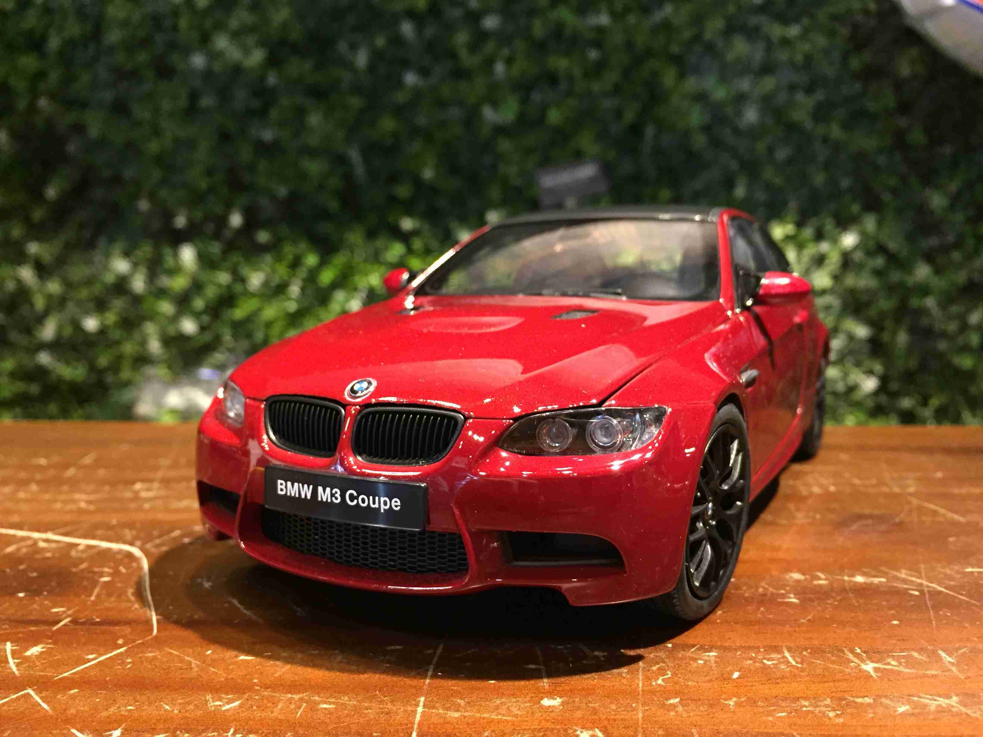 1/18 Kyosho BMW M3 (E92) Red 08734MR【MGM】