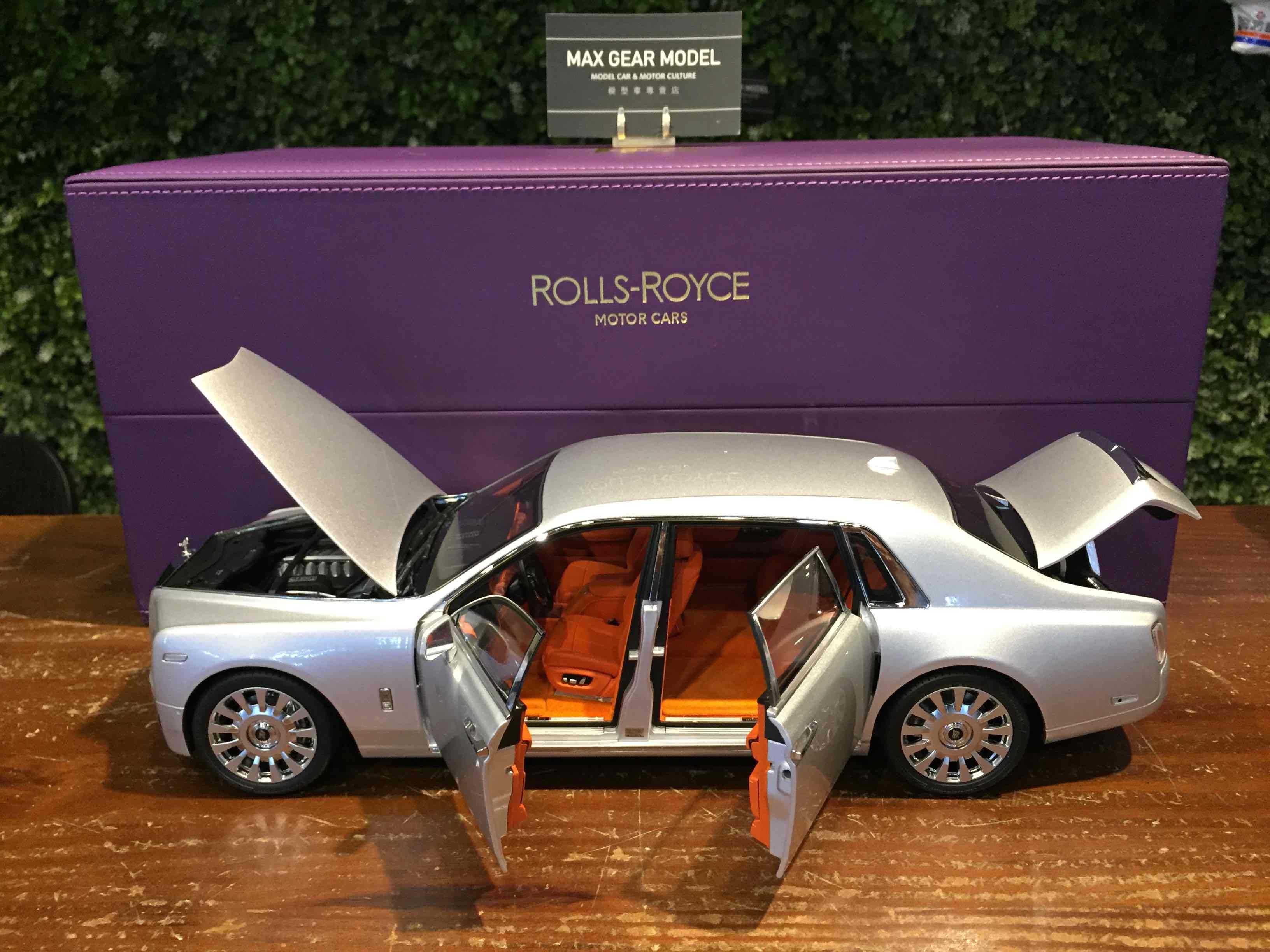 1/18 OEM Rolls-Royce Phantom VIII Silver【MGM】