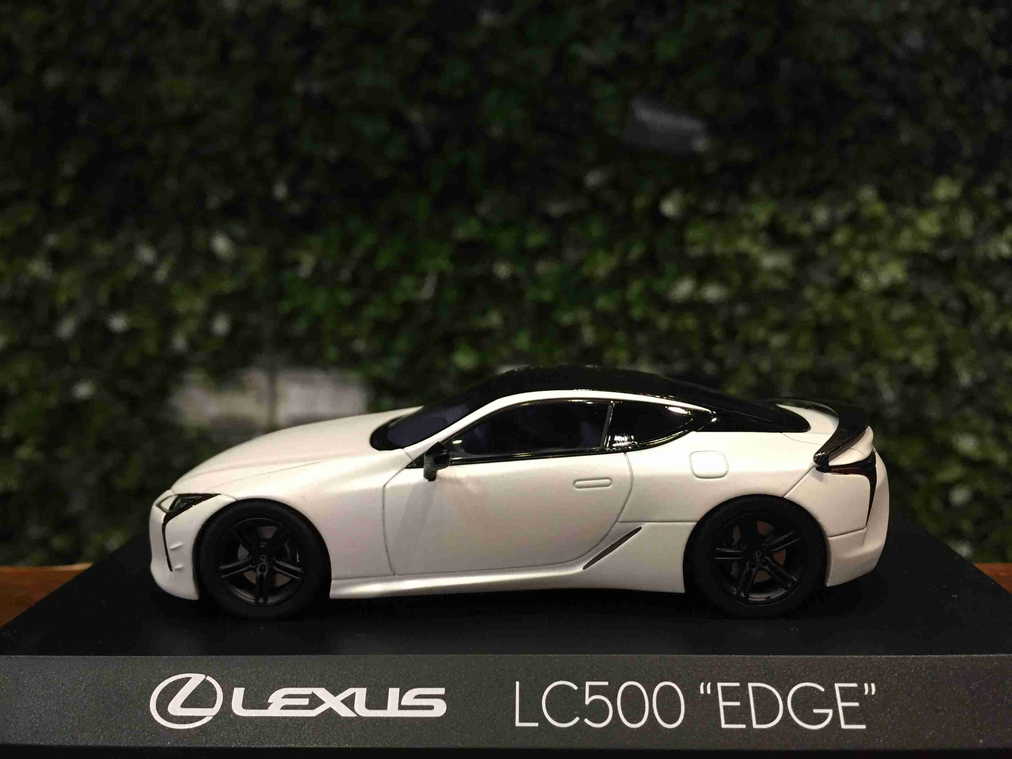 1/43 Kyosho Lexus LC500 Edge Hakugin KS03929H【MGM】 - Max Gear