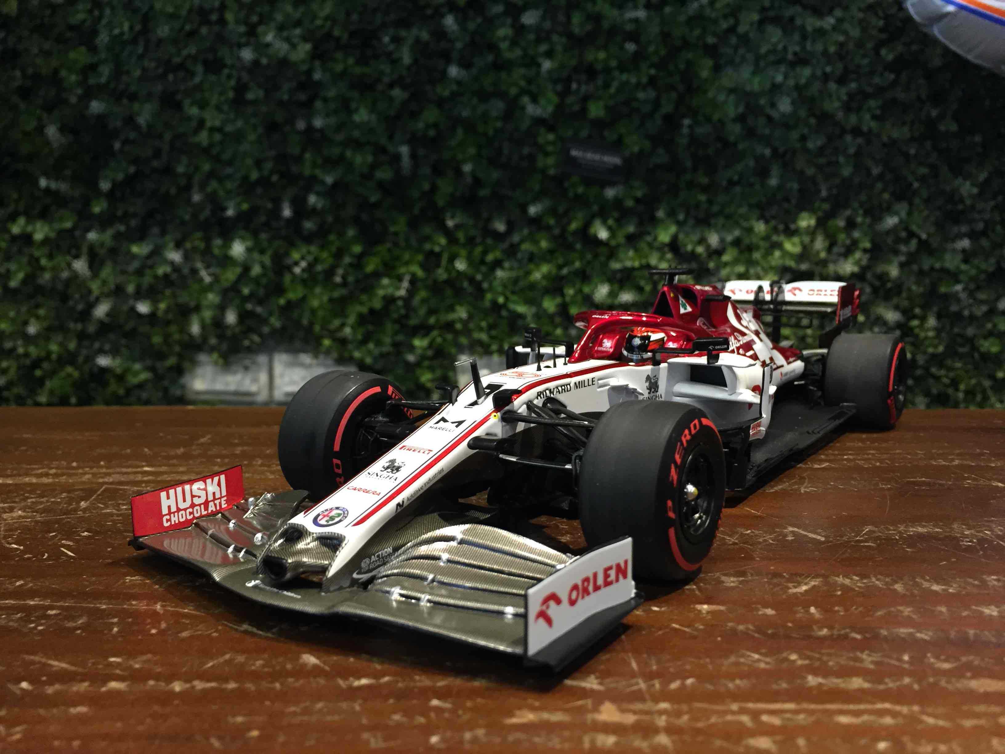 1/18 Minichamps Alfa Romeo C39 Kimi Raikkonen 110200207【MGM】