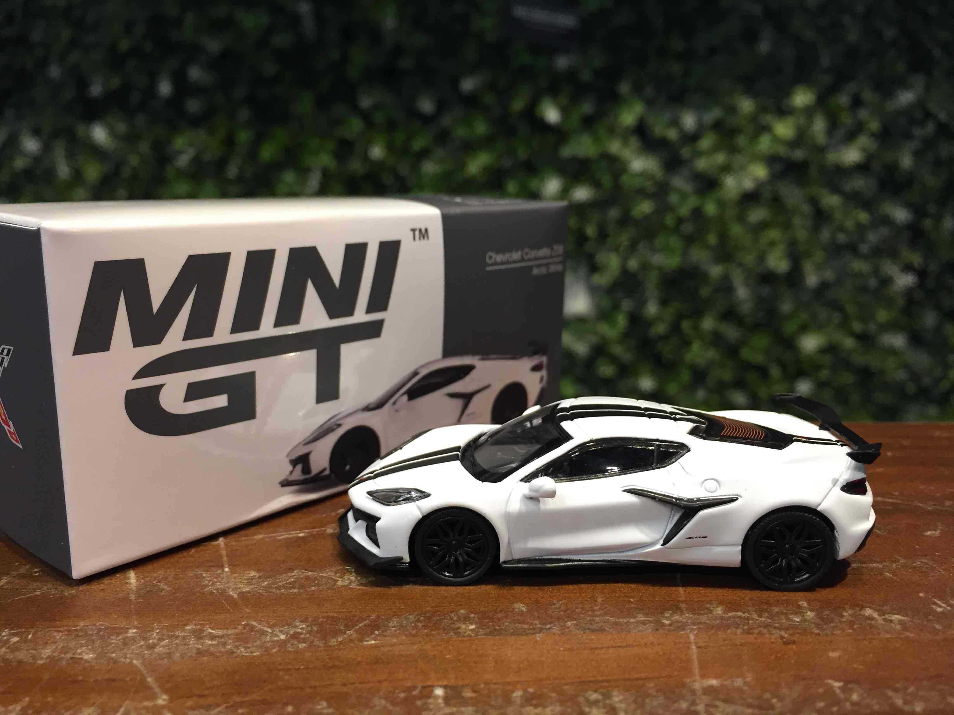 1/64 MiniGT Chevrolet Corvette Z06 2023 White MGT00677L【MGM】