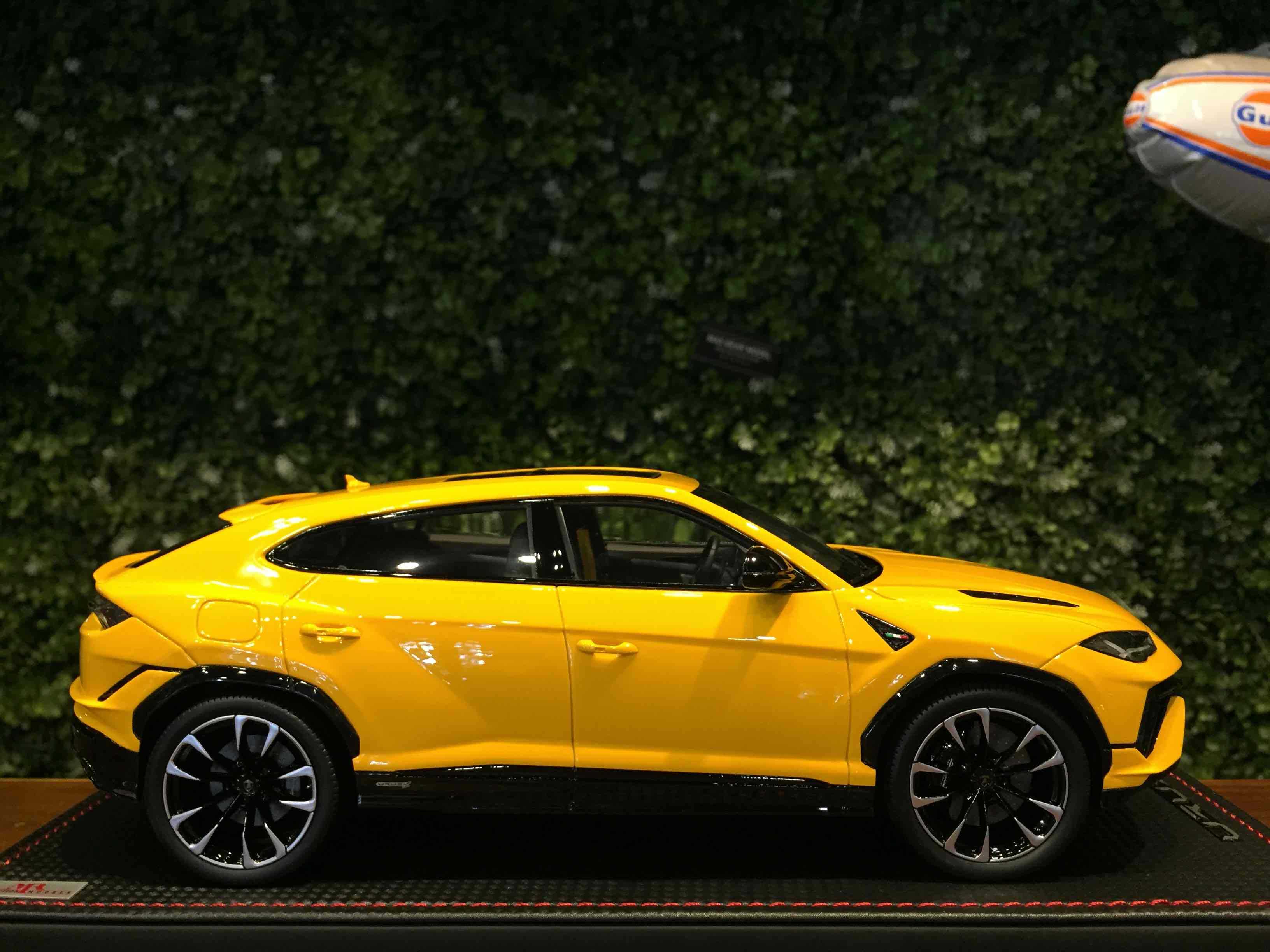 1/18 MR Lamborghini Urus S Giallo LAMBO056B【MGM】