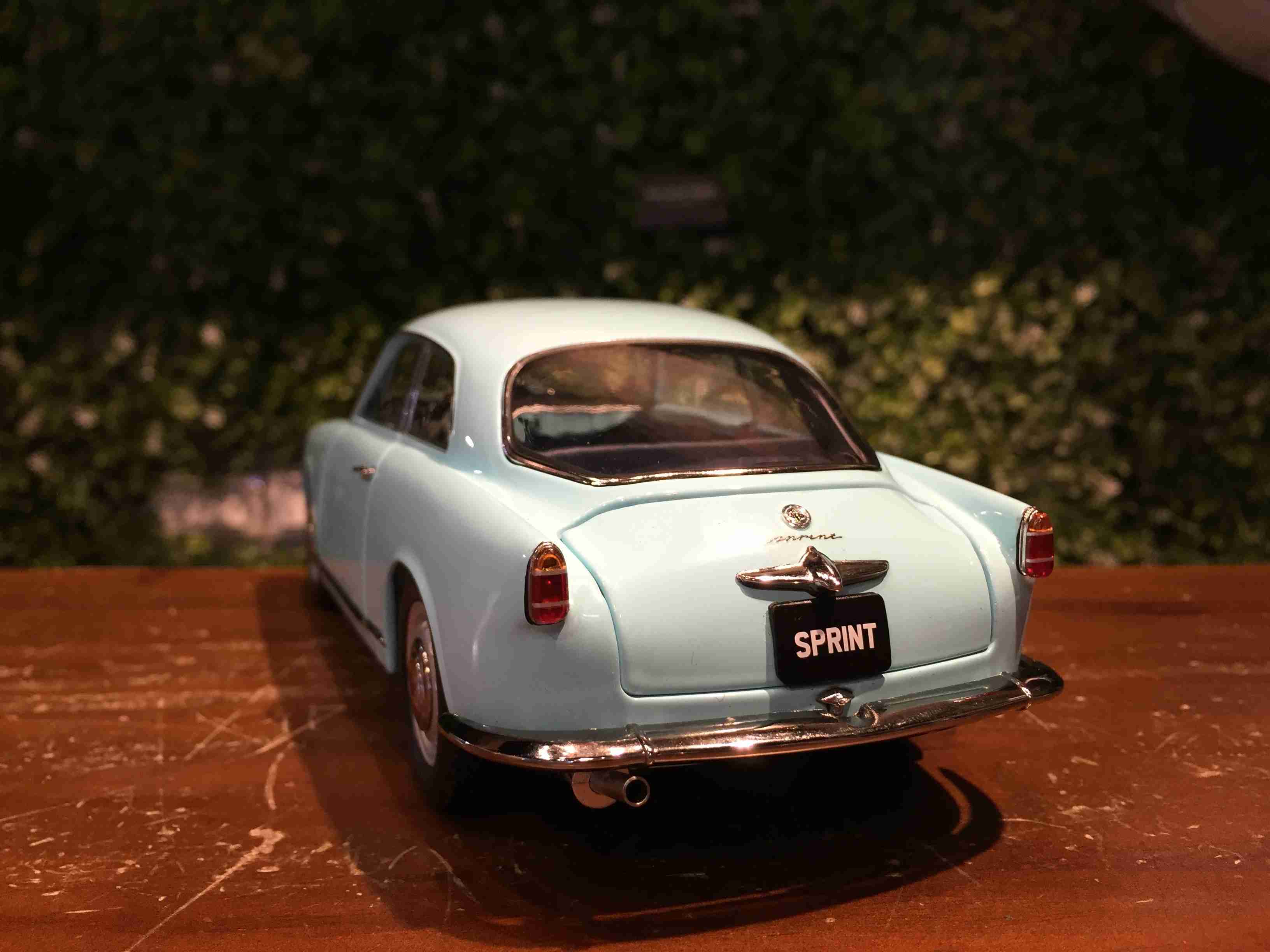 1/18 Kyosho Alfa Romeo Giulietta Sprint Blue 08957BL【MGM】