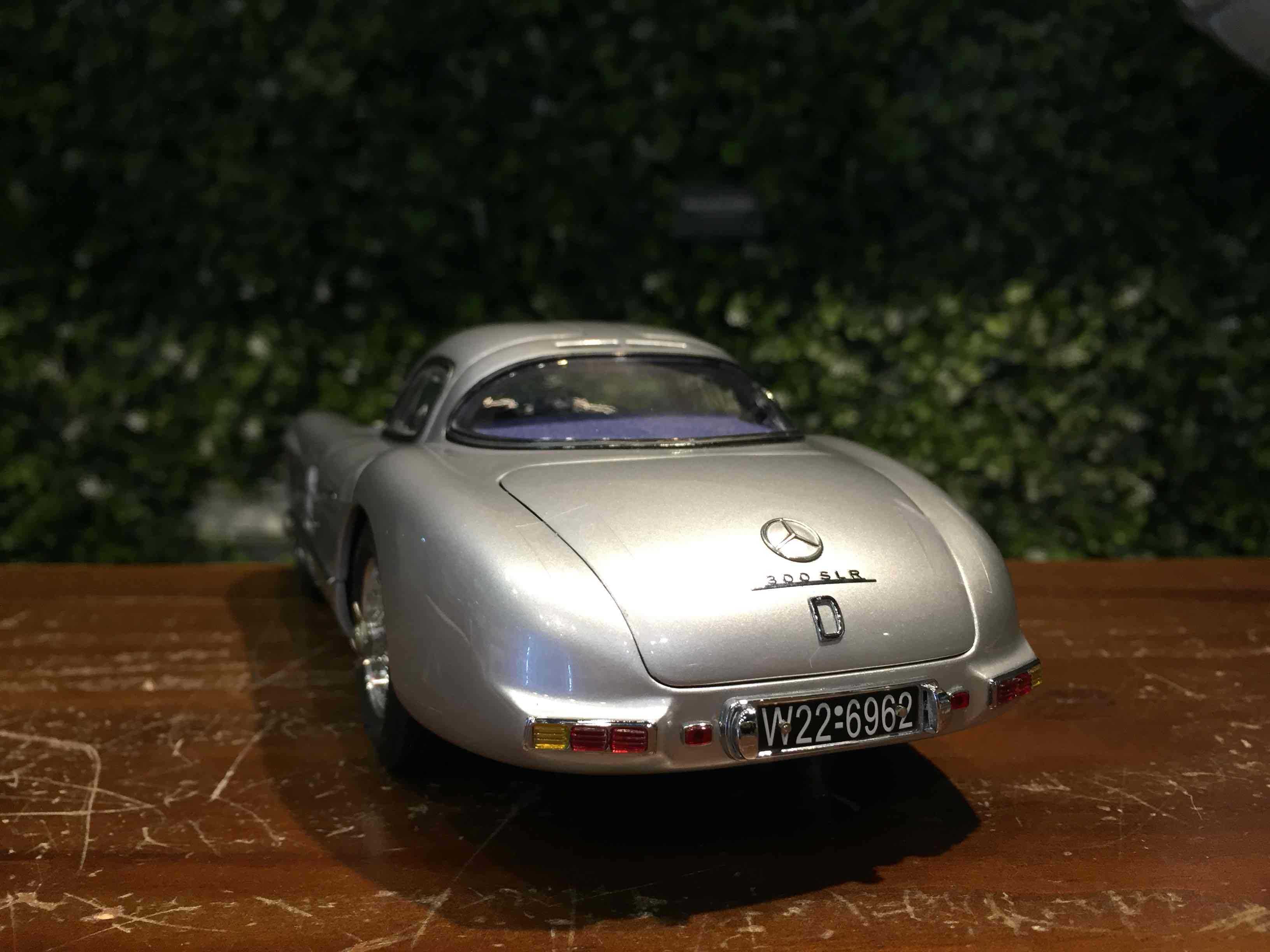 1/18 CMC Mercedes-Benz 300 SLR Tourist Trophy #T1 M245【MGM】