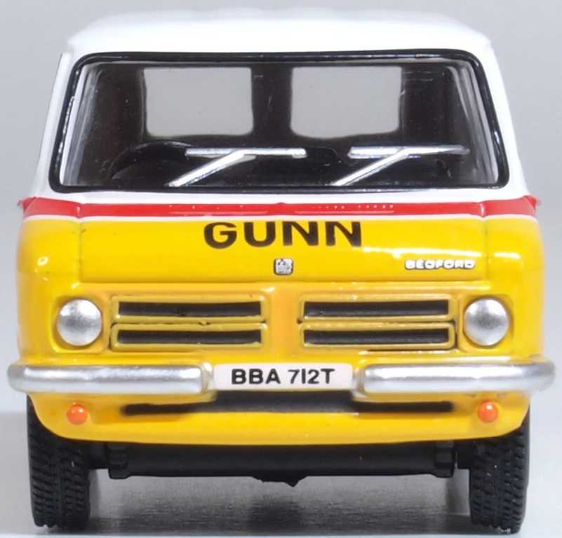 Mini 現貨 Oxford 76CFV001 1:76 Gunn JCB 貝德福 CF 貨車