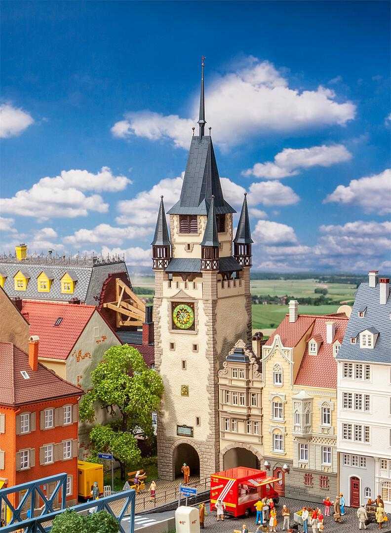 Mini 預購中 Faller 130630 HO規 古代城門塔樓