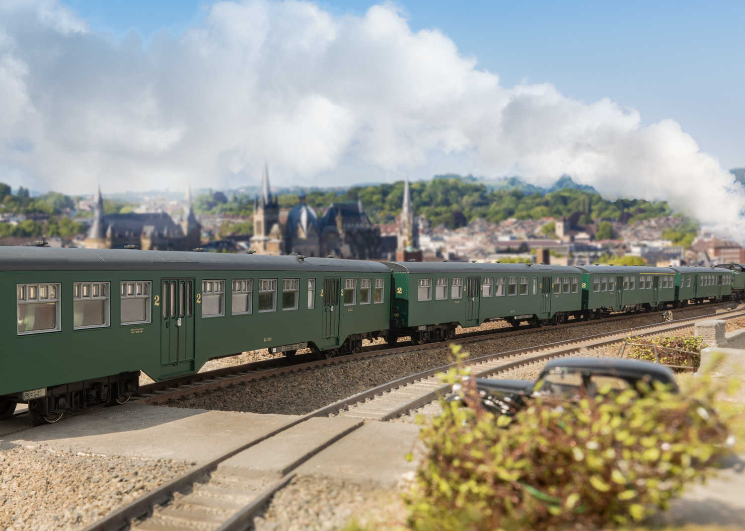 Mini 預購中 Trix 23221 HO規 SNCB EpIII M2 客車廂組 4輛