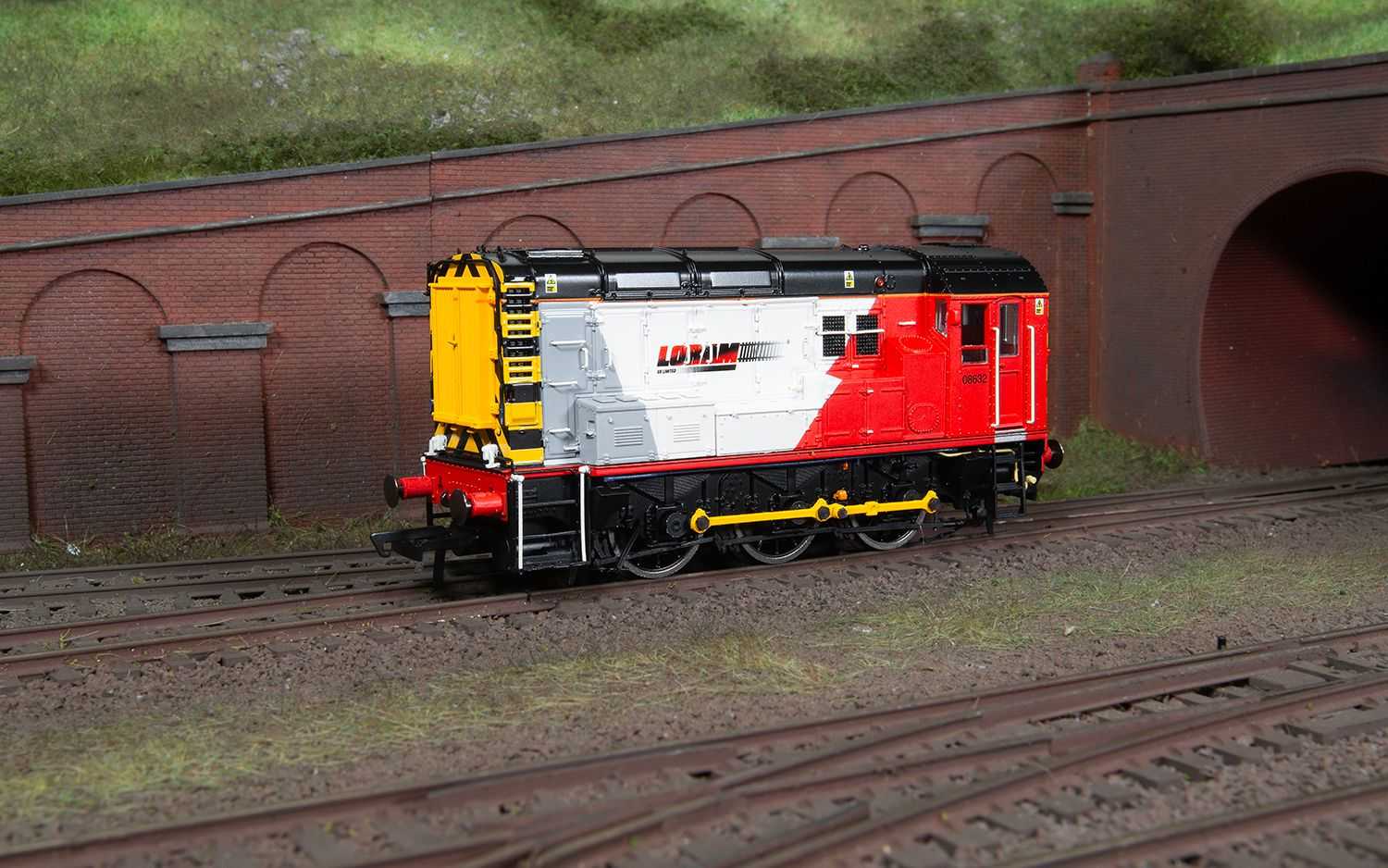 Mini 現貨 Hornby R30142 1:76 OO規 Loram, Class 08, 0-6-0 柴油車