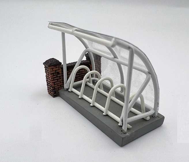 Mini 現貨 Hornby R9673 HO規 Cycle Cabinet 腳踏車棚.完成品