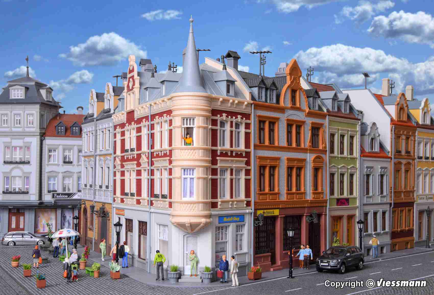 Mini 現貨 Kibri 38295 HO規 轉角房屋 附人物和照明.套件