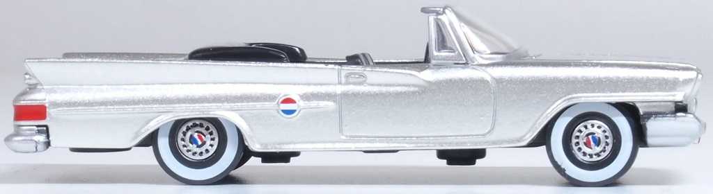 Mini 現貨 Oxford 87CC61007 1:87 克萊斯勒 300G 敞篷車（開篷）謝菲銀