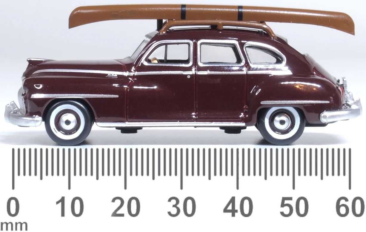MJ 現貨 Oxford 87DS46007 1:87 Desoto Suburban 1946/8（獨木舟）皇家馬龍