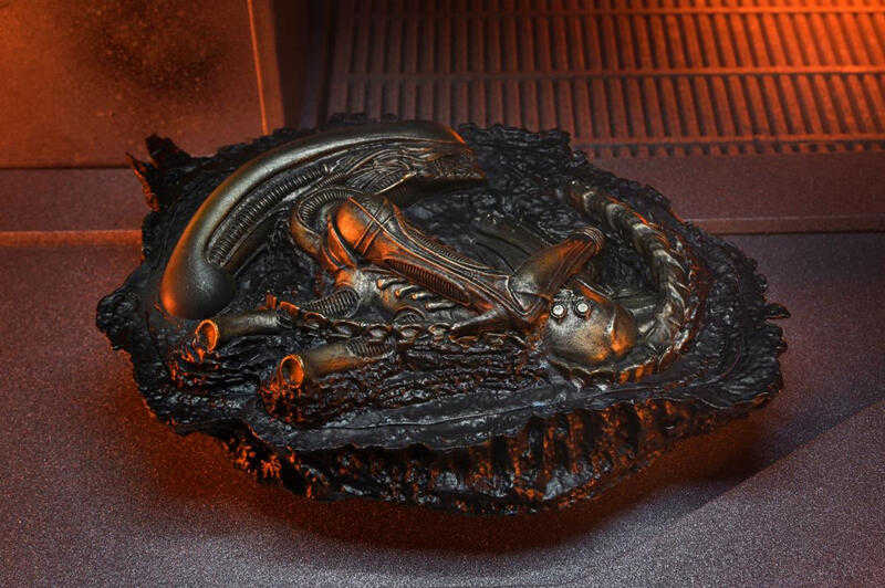 【台中金曜】店鋪現貨 不挑盒況 NECA 異形 羅穆路斯 7吋 灼傷異形