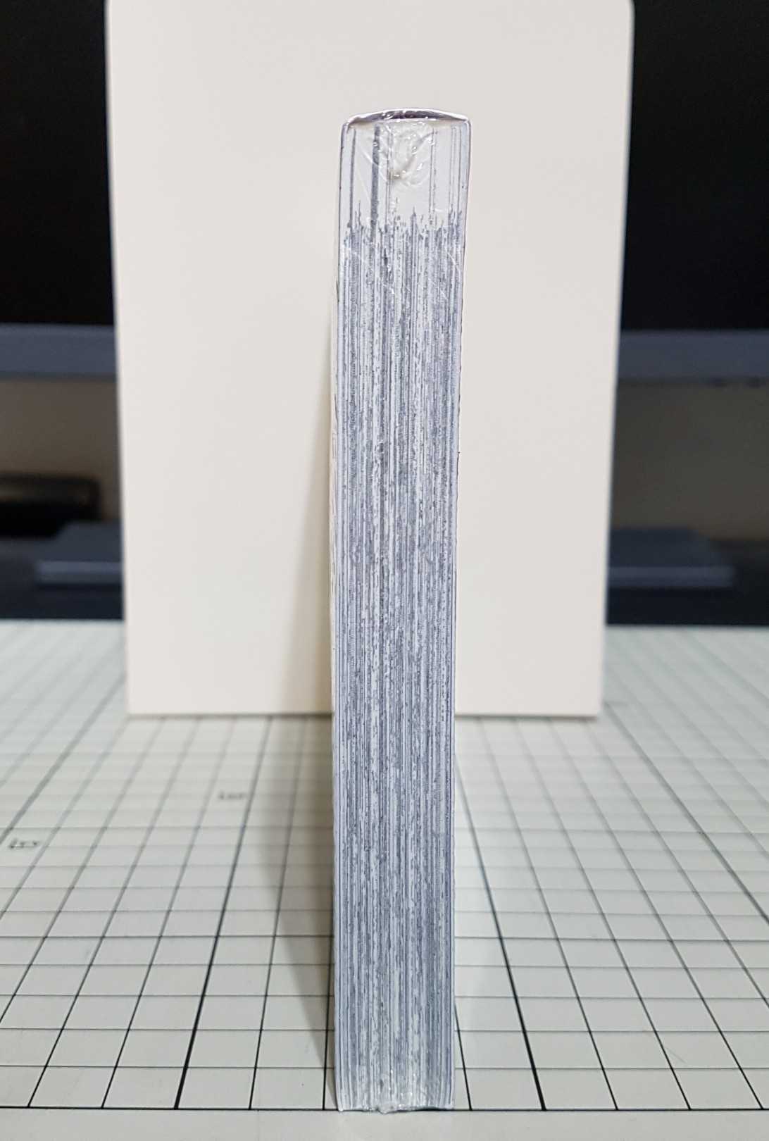 [長夜餘火]現貨24小時出貨 全新 首刷書腰 在無神世界裡進行傳教活動 無神世界的神明活動 1 半月板損傷 東立