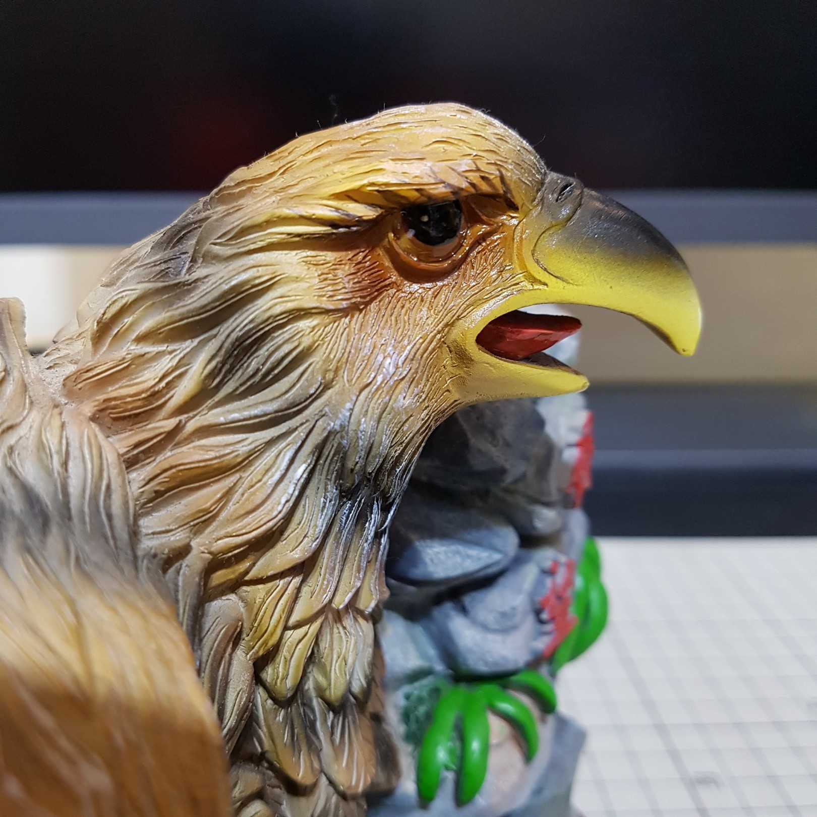 [長夜餘火]現貨24小時出貨 雙鷹筆筒 雙鷹展望