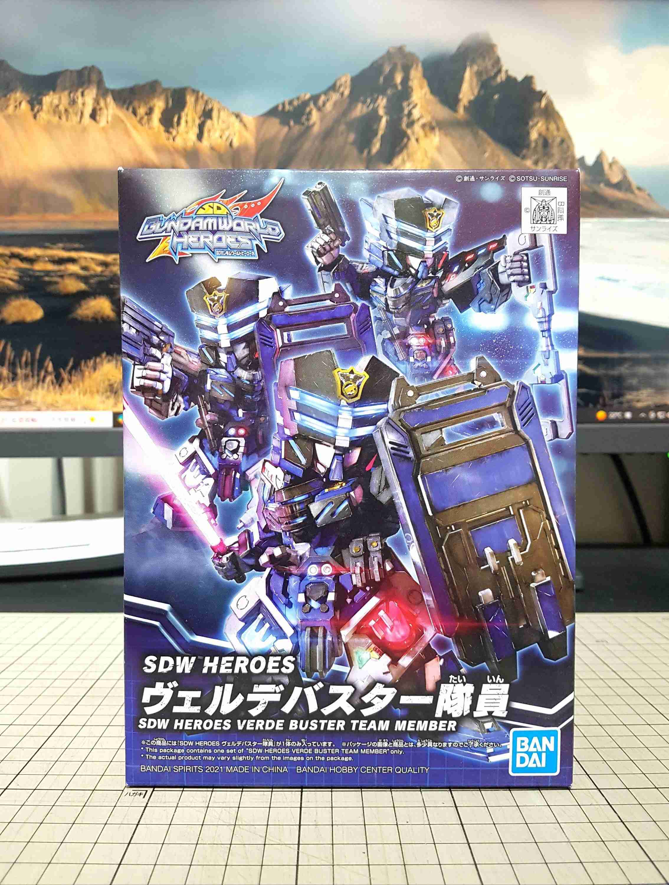 [長夜餘火]現貨24小時出貨 BANDAI 翠綠暴風隊員 萬代 SD鋼彈世界 群英集 全新