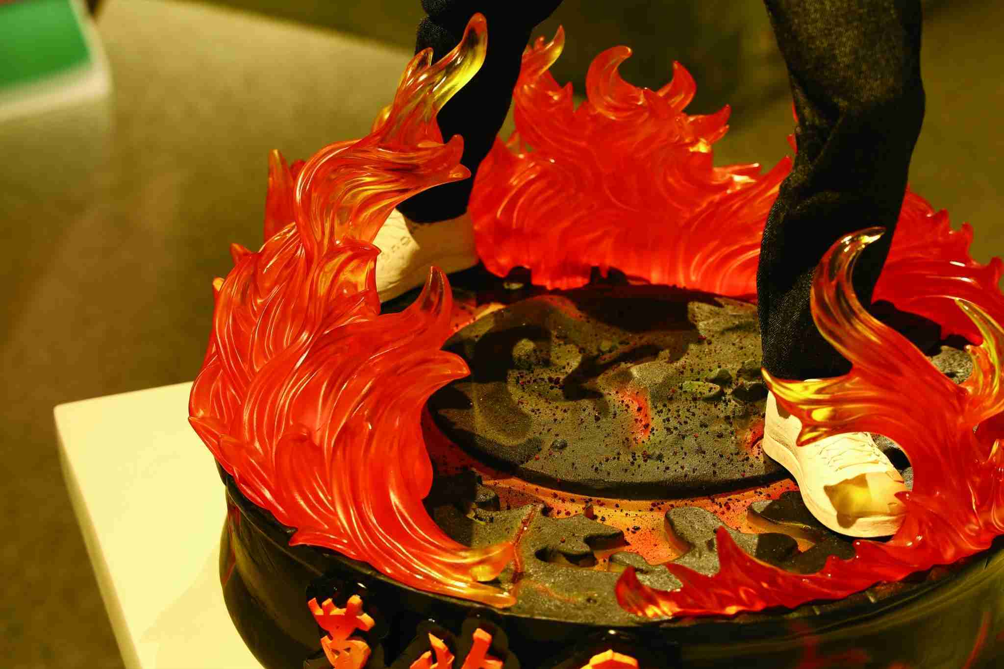 Gk雕像拳皇系列草薙京1 4 Snk 開天工作室正版全球限量600隻附證明書 九號基地 線上購物 有閑娛樂電商