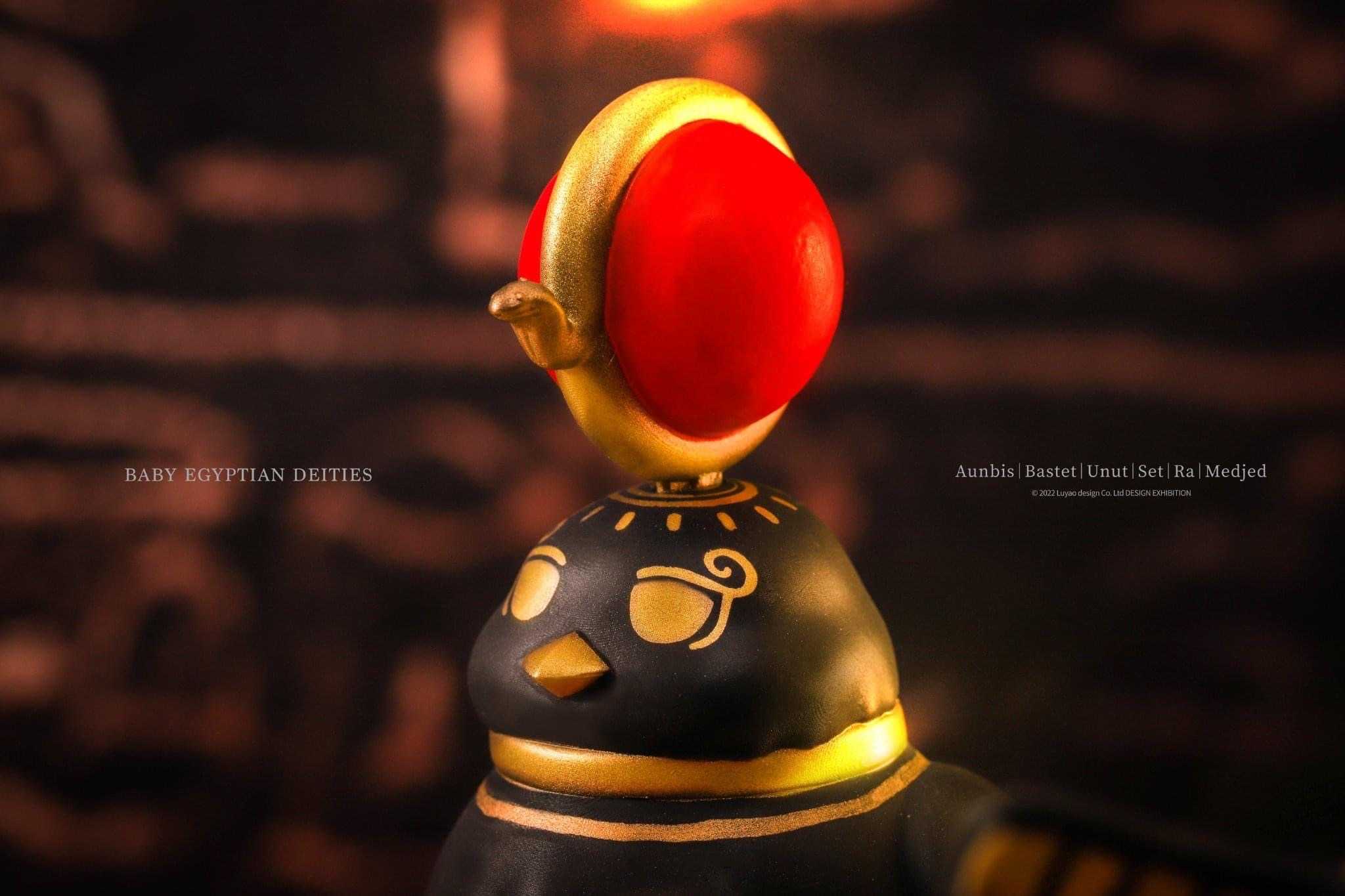 894D3D62-41BC-4069-8925-560F4EC16A4C