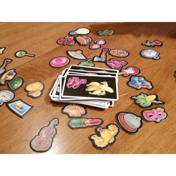 記憶黑洞 DEJA VU 繁體中文版 高雄龐奇桌遊