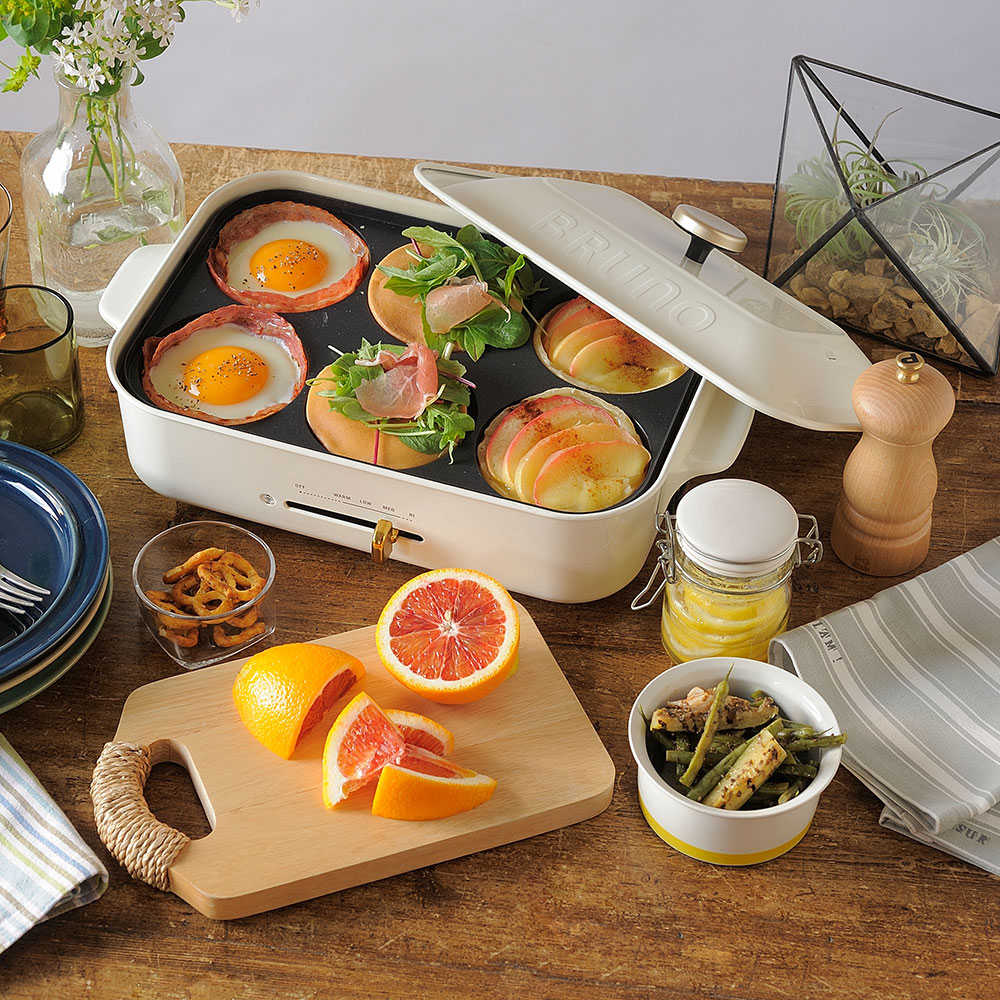 【日本BRUNO】多功能電烤盤-白色(附平盤+章魚燒盤)