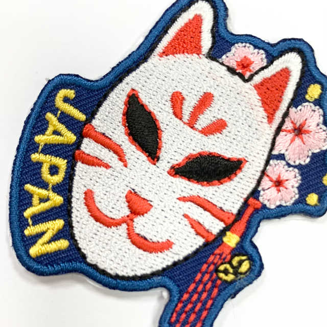 日本Q版 貓咪面具 文青地標熨燙刺繡徽章 胸章 立體繡貼 裝飾貼 繡片貼 燙布貼紙