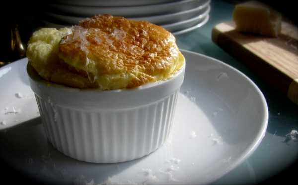 8【噴槍陶瓷杯禮盒組 (藍色小海豚造型) 法式烤布蕾 烘焙噴槍