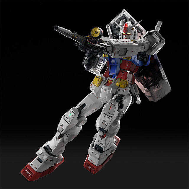 【誥誥玩具箱】現貨 BANDAI PG 1/60 UNLEASHED 機動戰士鋼彈UC 初鋼 RX-78-2