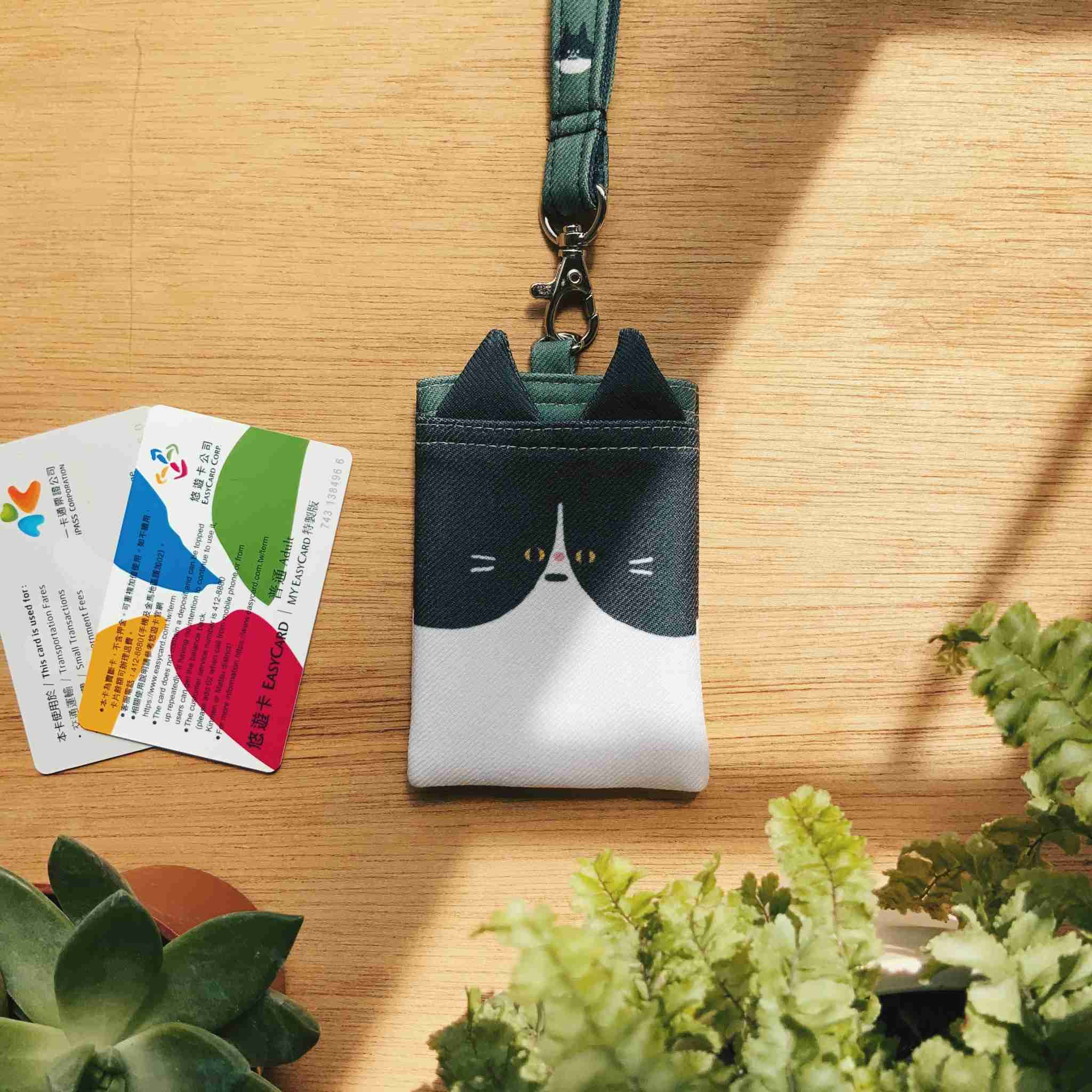 輪播商品：造型證件套 賓士貓