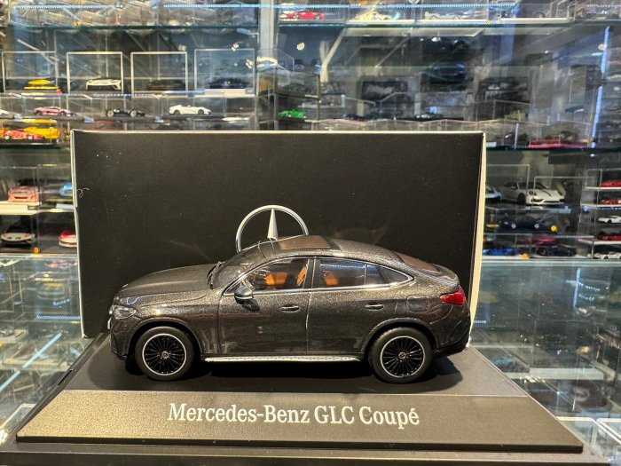 吉華@ 1/43 原廠 MERCEDES BENZ - GLC-CLASS COUPE (C254) 2023