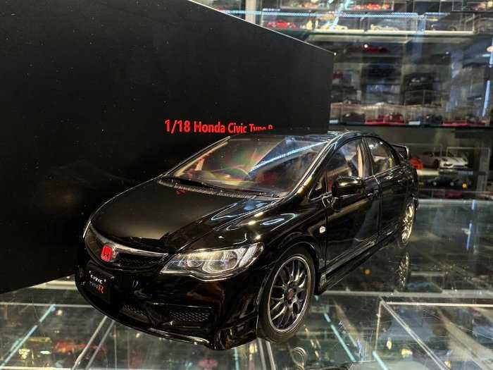 吉華@ 1/18 WELL Honda Civic Type R FD2 Black