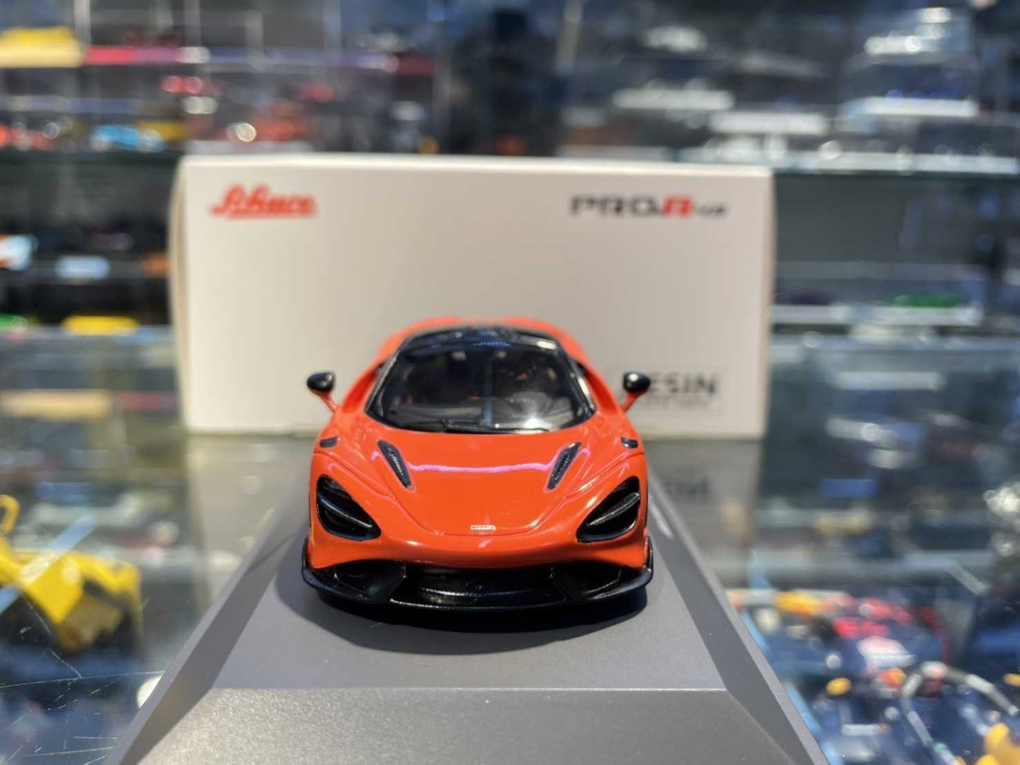 吉華@ 1/43 Schuco 450926800 McLAREN 765LT 2020