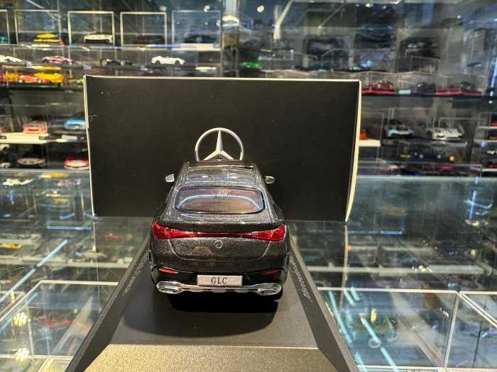 吉華@ 1/43 原廠 MERCEDES BENZ - GLC-CLASS COUPE (C254) 2023