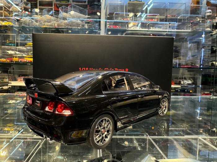 吉華@ 1/18 WELL Honda Civic Type R FD2 Black