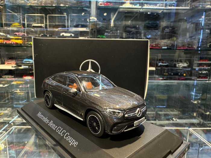 吉華@ 1/43 原廠 MERCEDES BENZ - GLC-CLASS COUPE (C254) 2023