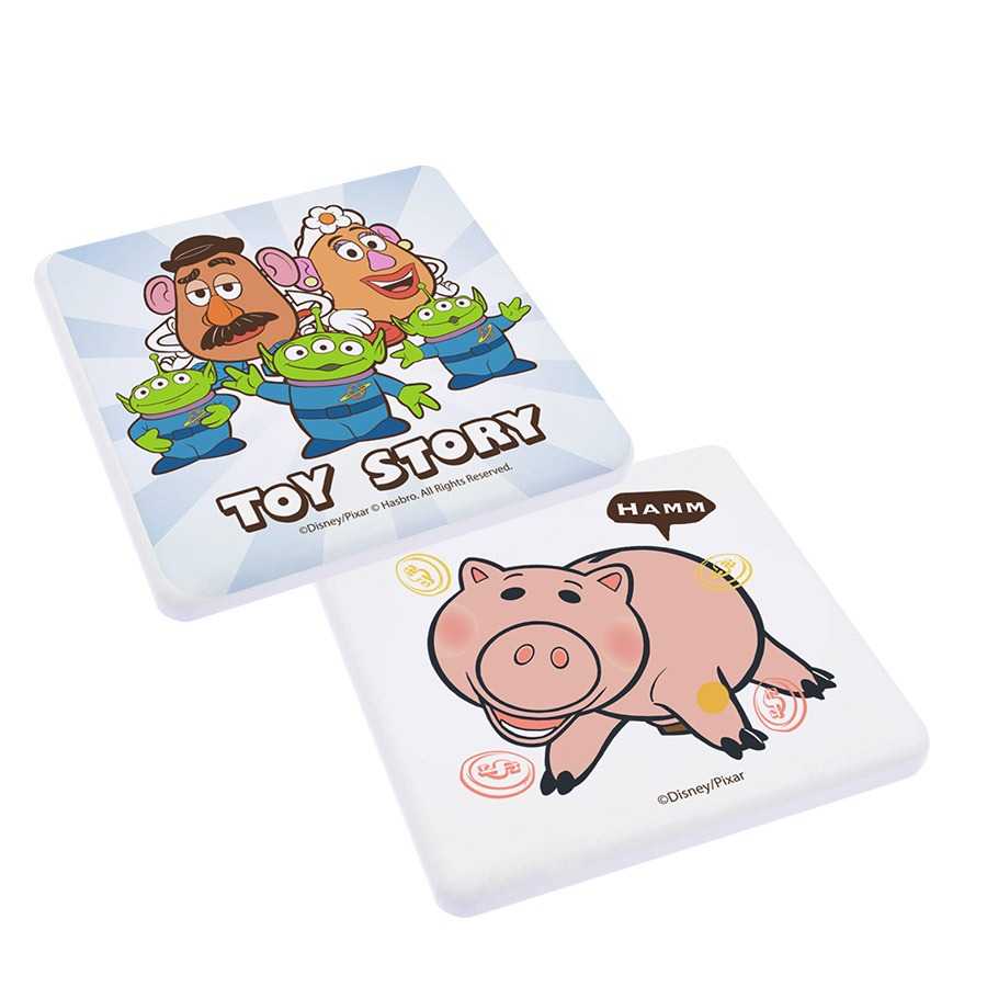 迪士尼玩具總動員4珪藻土吸水杯墊(2入一組) 胡迪/蛋頭夫妻/火腿/巴斯光年/翠絲/抱抱龍/彈簧狗/三眼怪/披薩星球